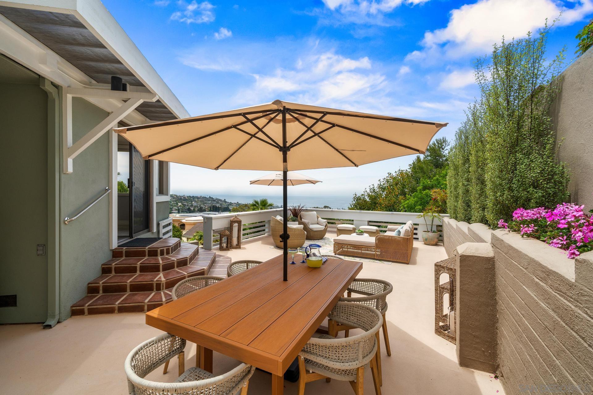 Detail Gallery Image 67 of 75 For 7201  Country Club Drive, La Jolla,  CA 92037 - 4 Beds | 3 Baths