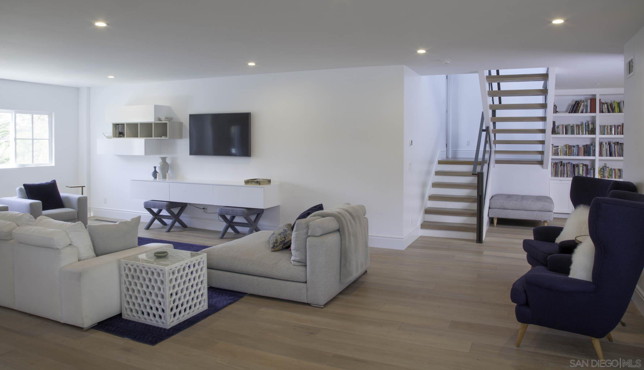 Detail Gallery Image 11 of 36 For 6429  Dowling Drive, La Jolla,  CA 92037 - 4 Beds | 3 Baths