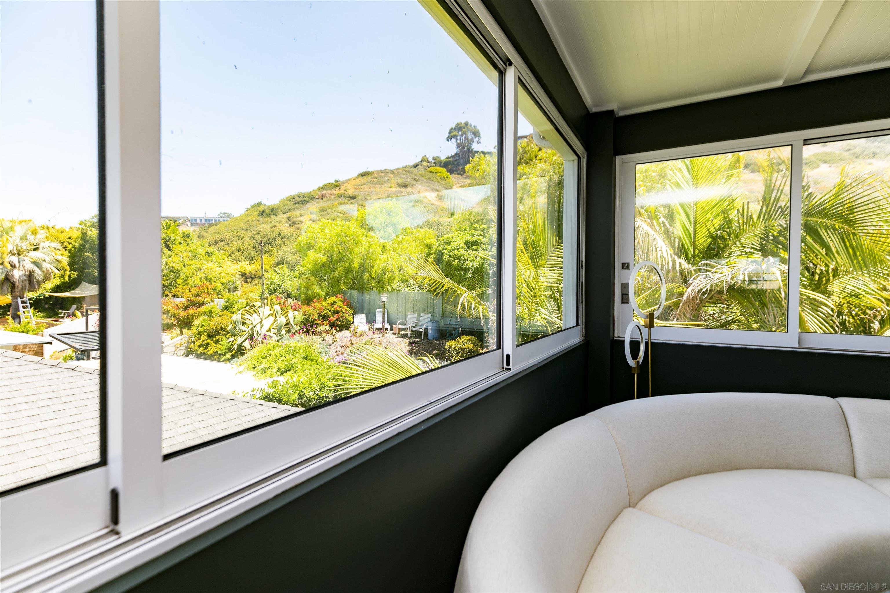 Detail Gallery Image 22 of 36 For 6429  Dowling Drive, La Jolla,  CA 92037 - 4 Beds | 3 Baths