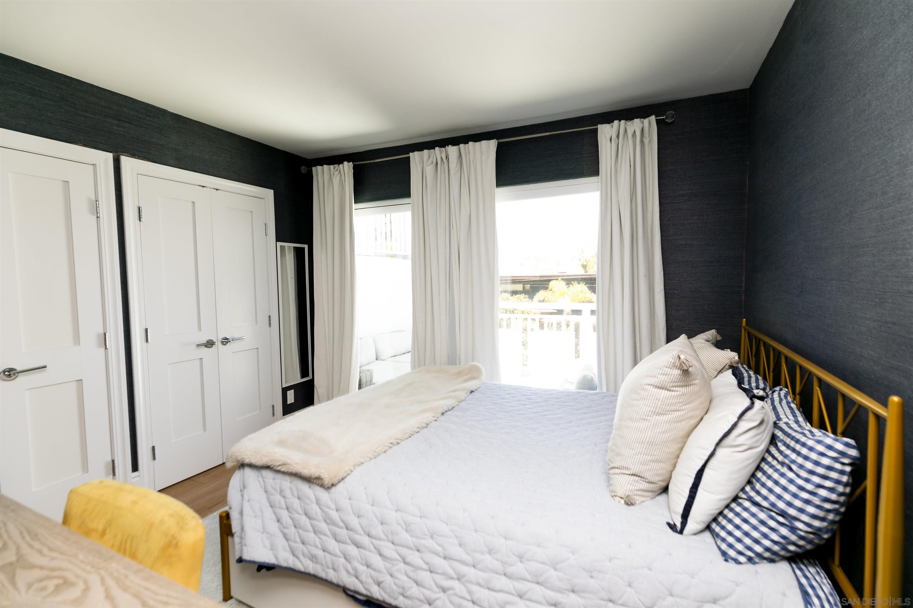 Detail Gallery Image 24 of 36 For 6429  Dowling Drive, La Jolla,  CA 92037 - 4 Beds | 3 Baths