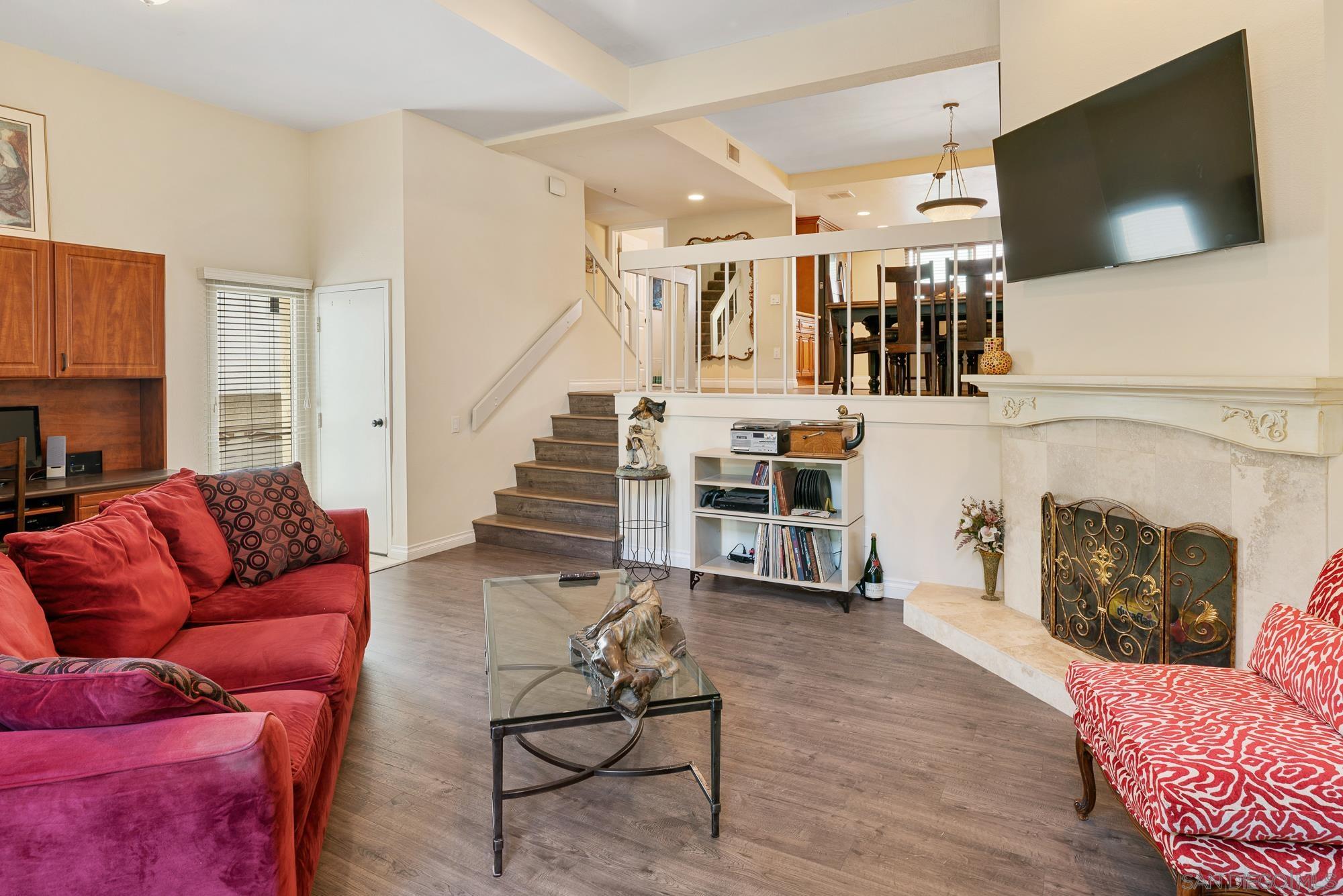 Detail Gallery Image 10 of 47 For 6763  Caminito Del Greco, San Diego,  CA 92120 - 3 Beds | 2/1 Baths