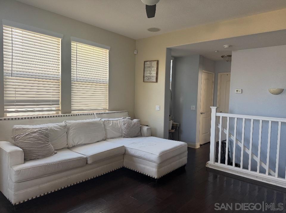 Detail Gallery Image 5 of 13 For 1812  Lime Court  10, Chula Vista,  CA 91913 - 3 Beds | 3 Baths