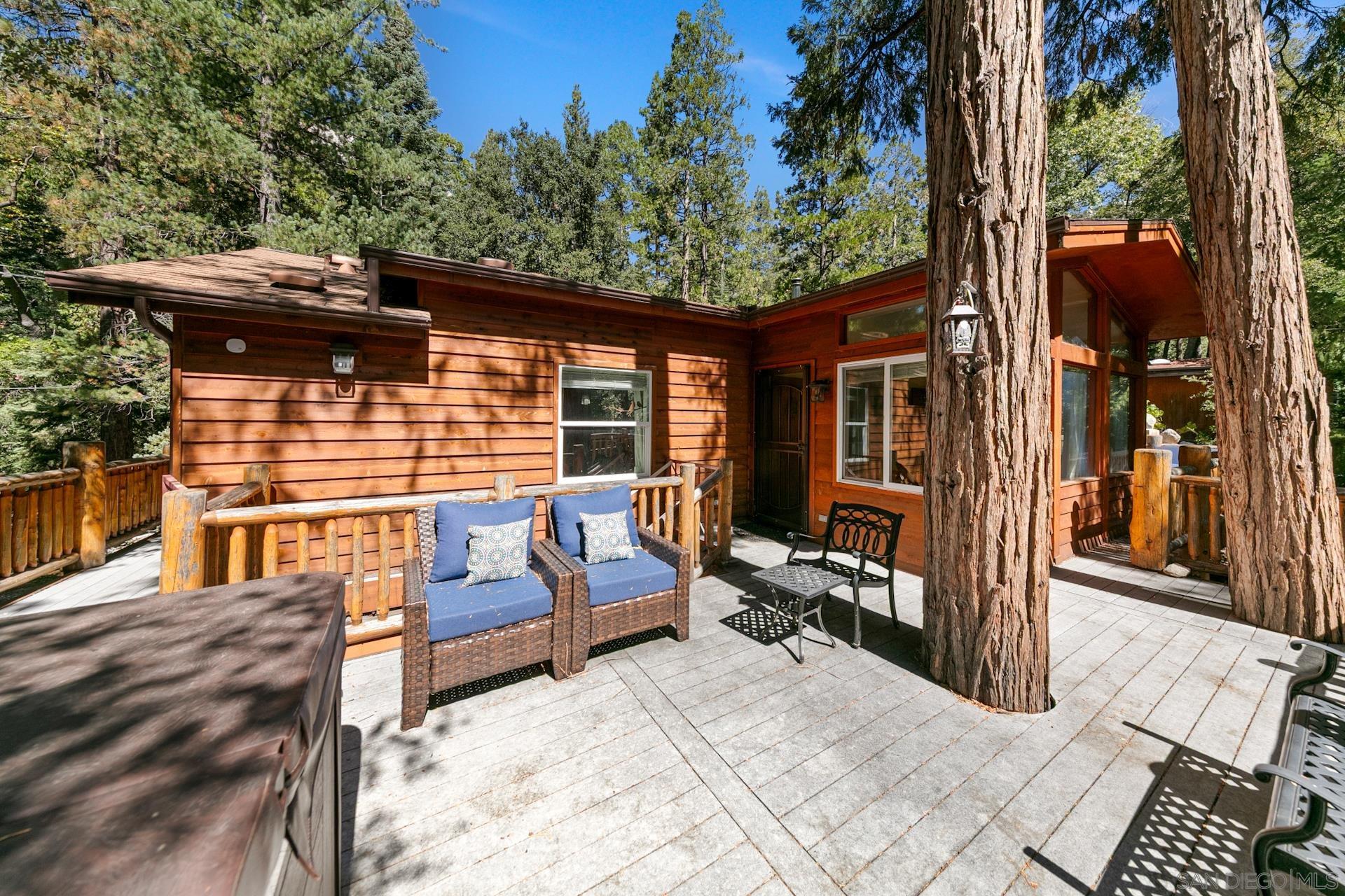 Detail Gallery Image 24 of 48 For 24655  Upper Rim Rock Road, Idyllwild,  CA 92549 - 3 Beds | 3 Baths