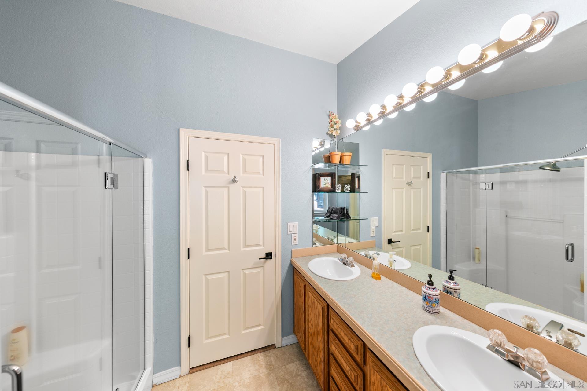 Detail Gallery Image 27 of 48 For 24655  Upper Rim Rock Road, Idyllwild,  CA 92549 - 3 Beds | 3 Baths