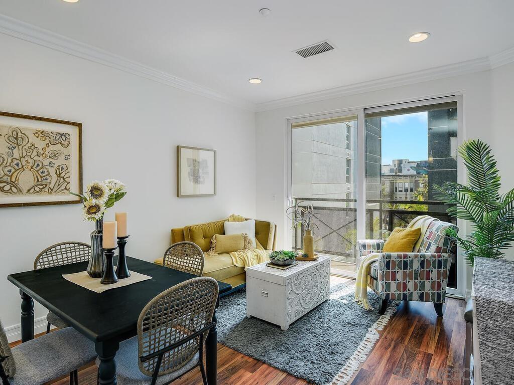 Detail Gallery Image 8 of 33 For 525  11th Ave  1405, San Diego,  CA 92101 - 2 Beds | 2 Baths