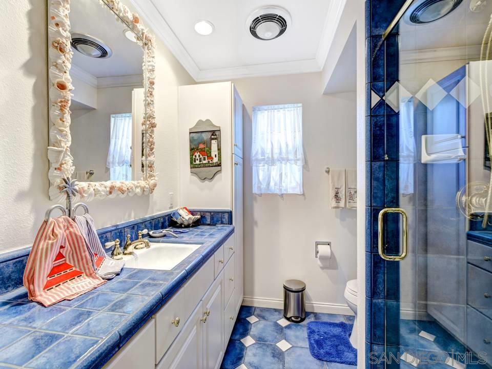 Detail Gallery Image 11 of 23 For 45  Antigua Court, Coronado,  CA 92118 - 3 Beds | 2 Baths