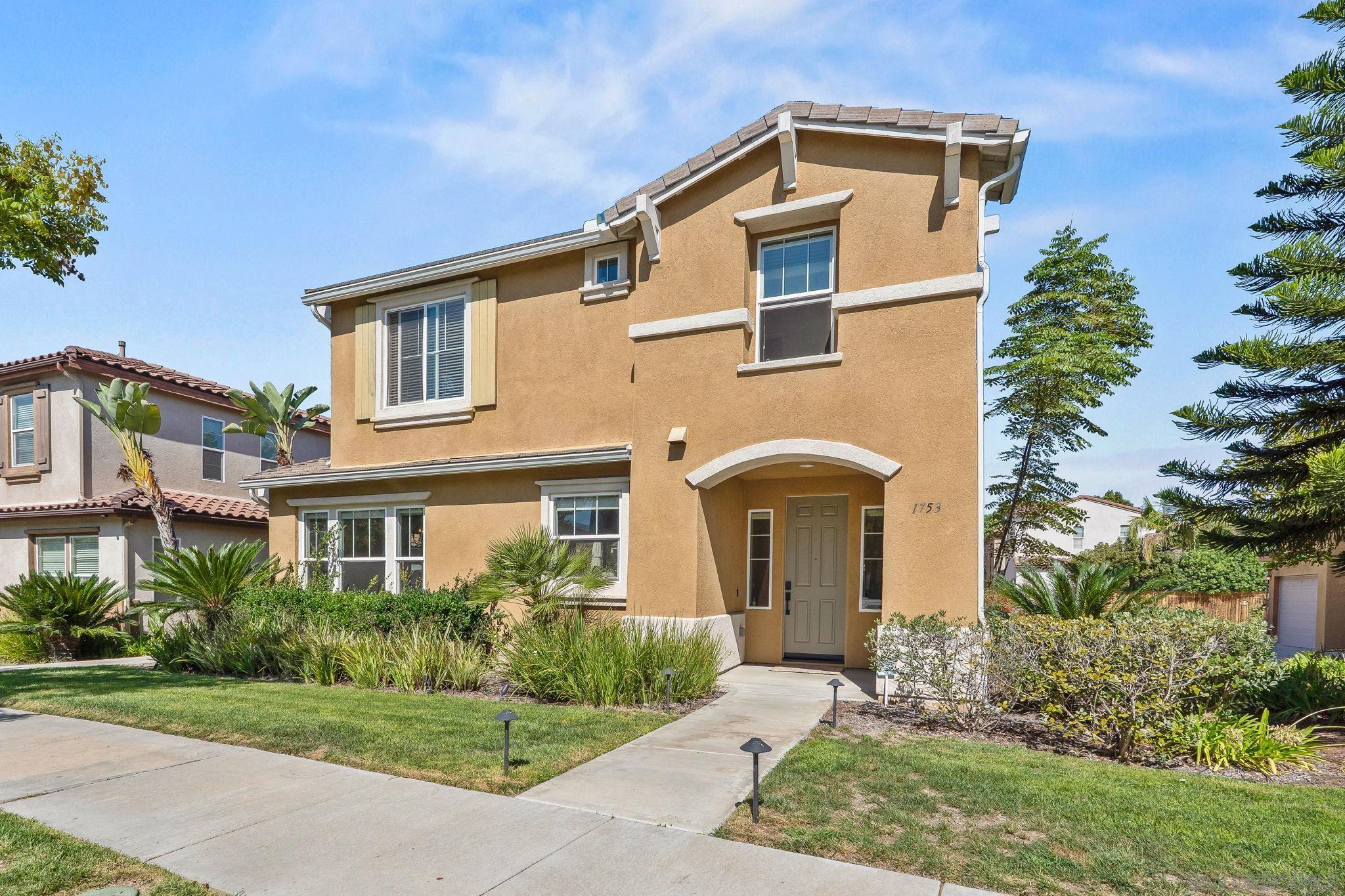 Detail Gallery Image 3 of 38 For 1753  Reichert Way, Chula Vista,  CA 91913 - 4 Beds | 2/1 Baths