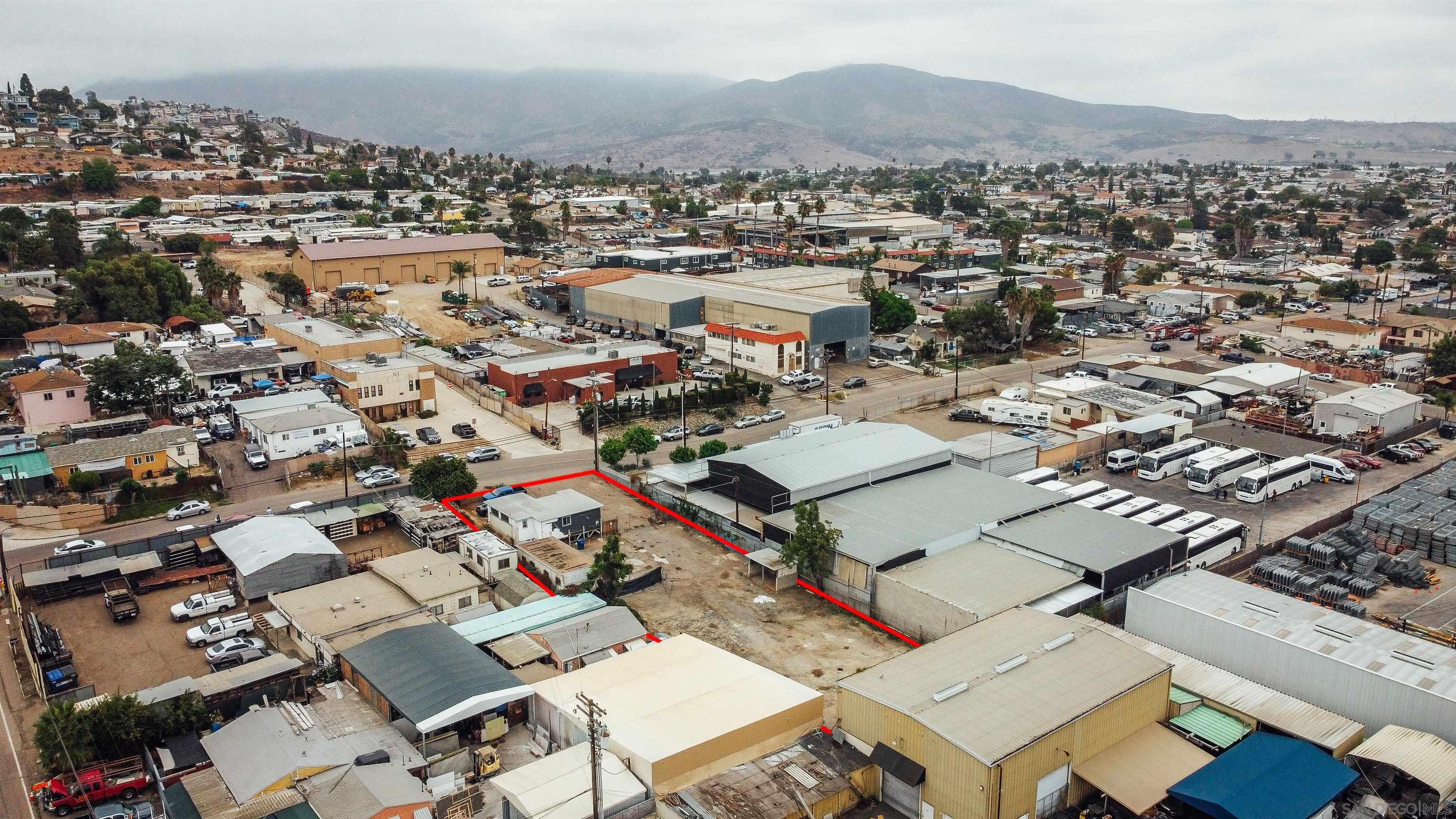 Detail Gallery Image 3 of 9 For 1424  Presioca Street, Spring Valley,  CA 91977 - – Beds | – Baths