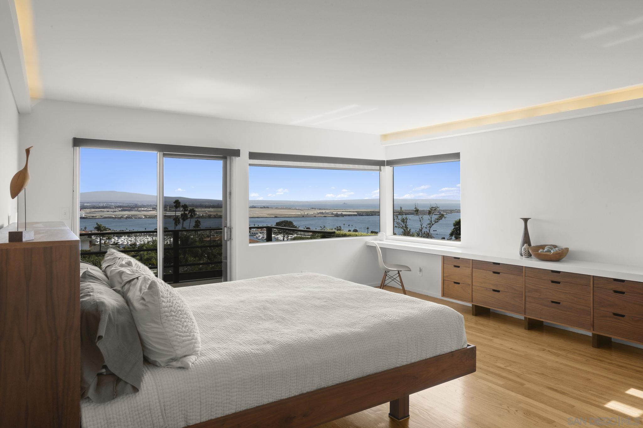 Detail Gallery Image 20 of 35 For 666  San Gorgonio St, San Diego,  CA 92106 - 4 Beds | 2/1 Baths