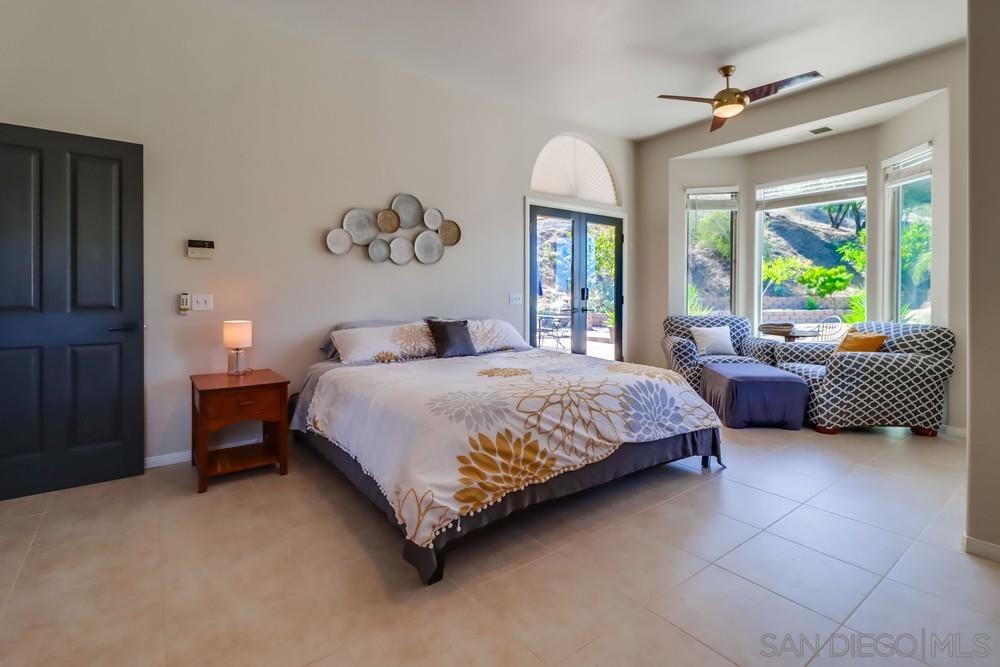 Detail Gallery Image 15 of 38 For 15735  Lawson Valley Road, Jamul,  CA 91935 - 5 Beds | 3/1 Baths