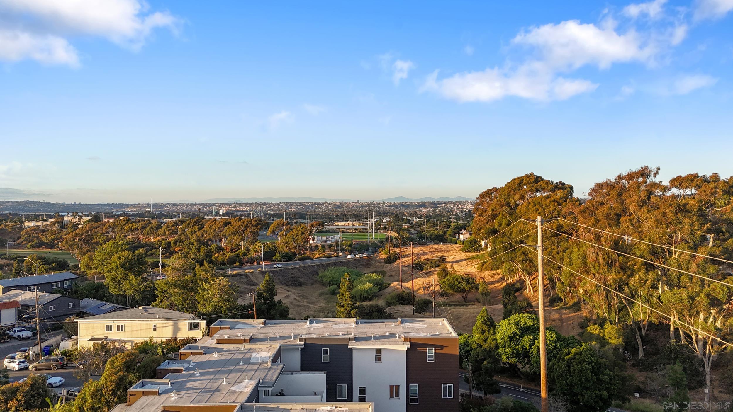 Detail Gallery Image 49 of 50 For 4100  Voltaire St  #127,  San Diego,  CA 92107 - 2 Beds | 2/1 Baths
