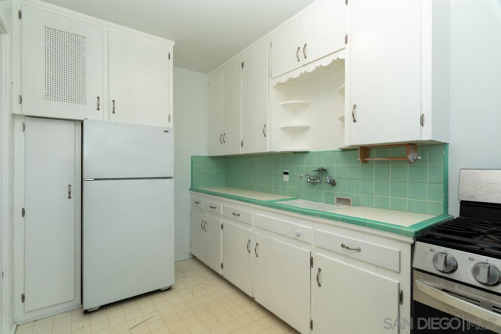 Detail Gallery Image 28 of 63 For 5050  Marlborough Dr. (-70), San Diego,  CA 92116 - – Beds | – Baths