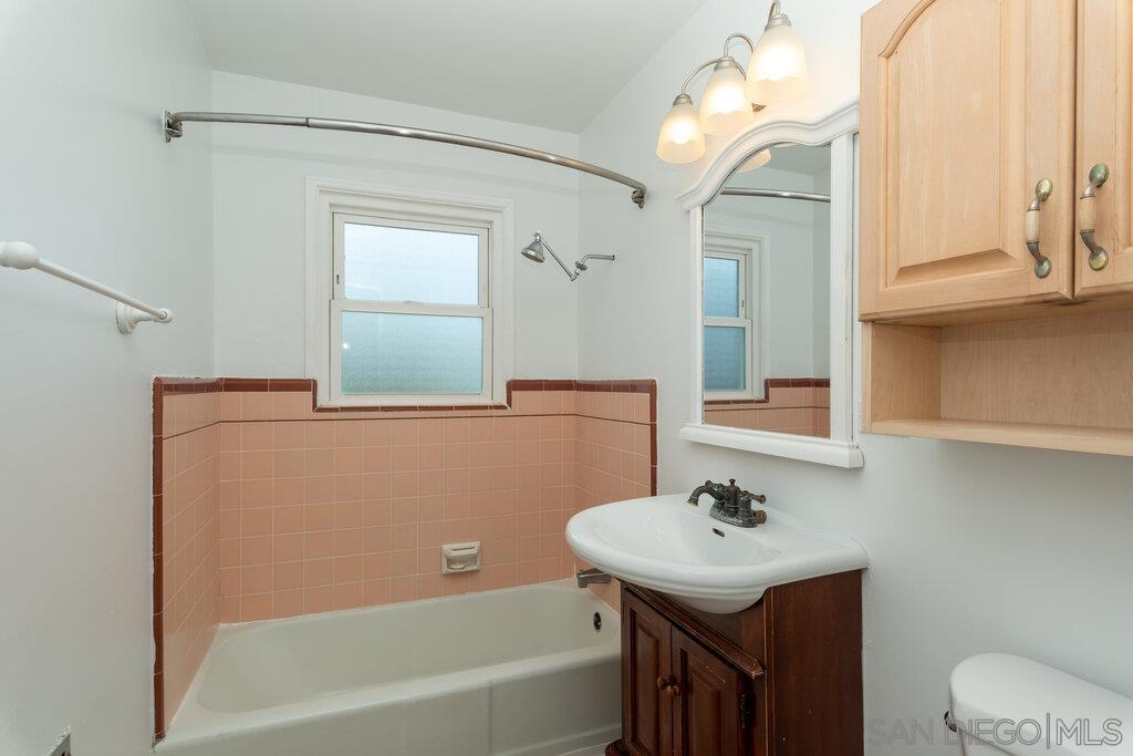 Detail Gallery Image 30 of 63 For 5050  Marlborough Dr. (-70), San Diego,  CA 92116 - – Beds | – Baths