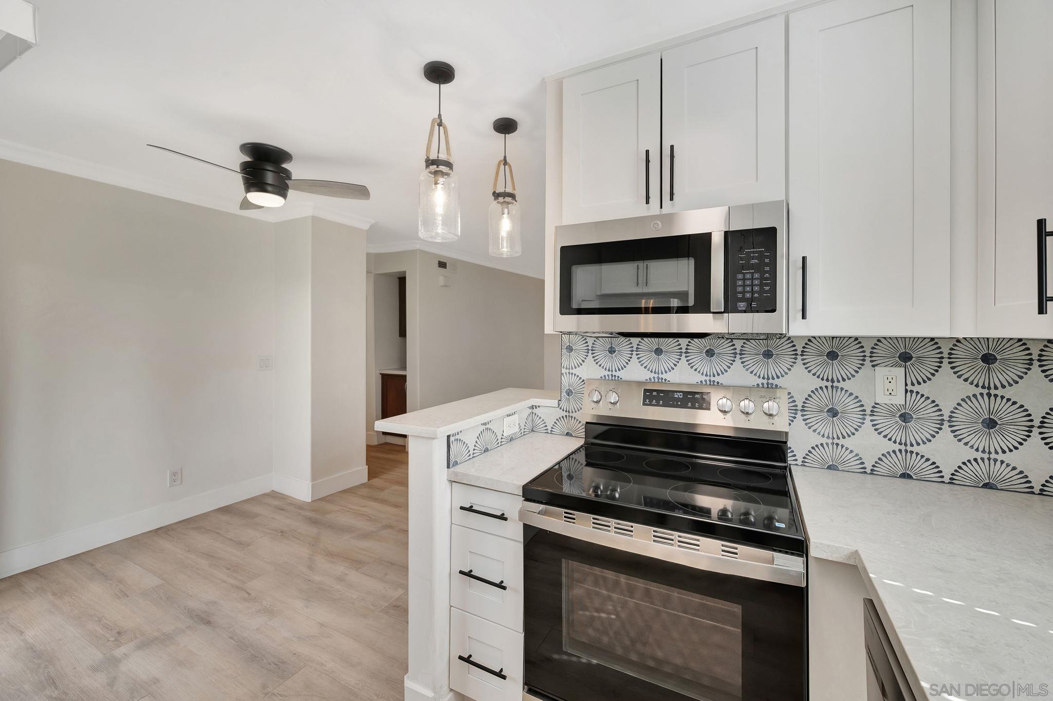 Detail Gallery Image 10 of 33 For 4521  55th St  #15,  San Diego,  CA 92115 - 2 Beds | 2 Baths