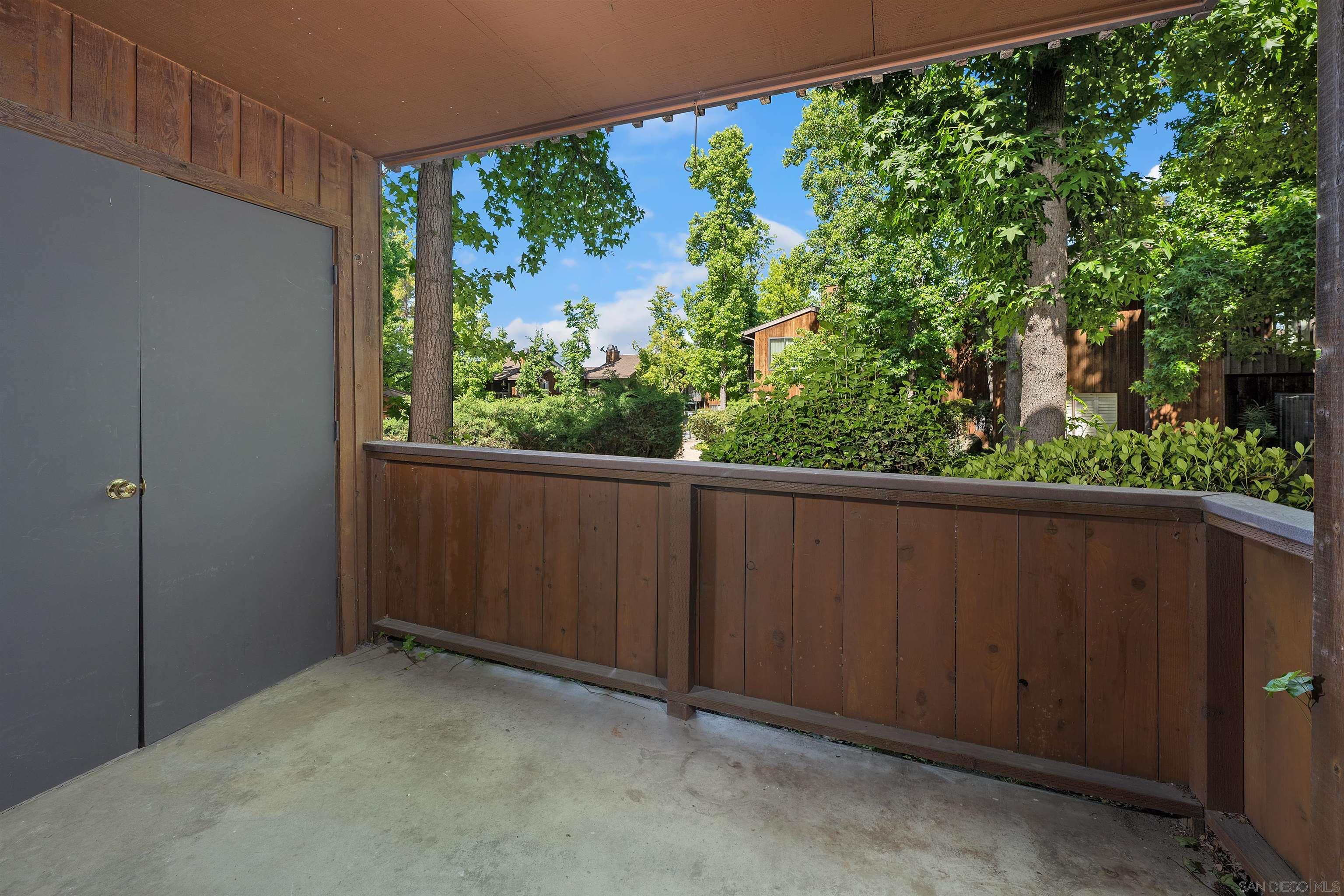 Detail Gallery Image 21 of 26 For 2157  Arnold Way  #312,  Alpine,  CA 91901 - 1 Beds | 1 Baths