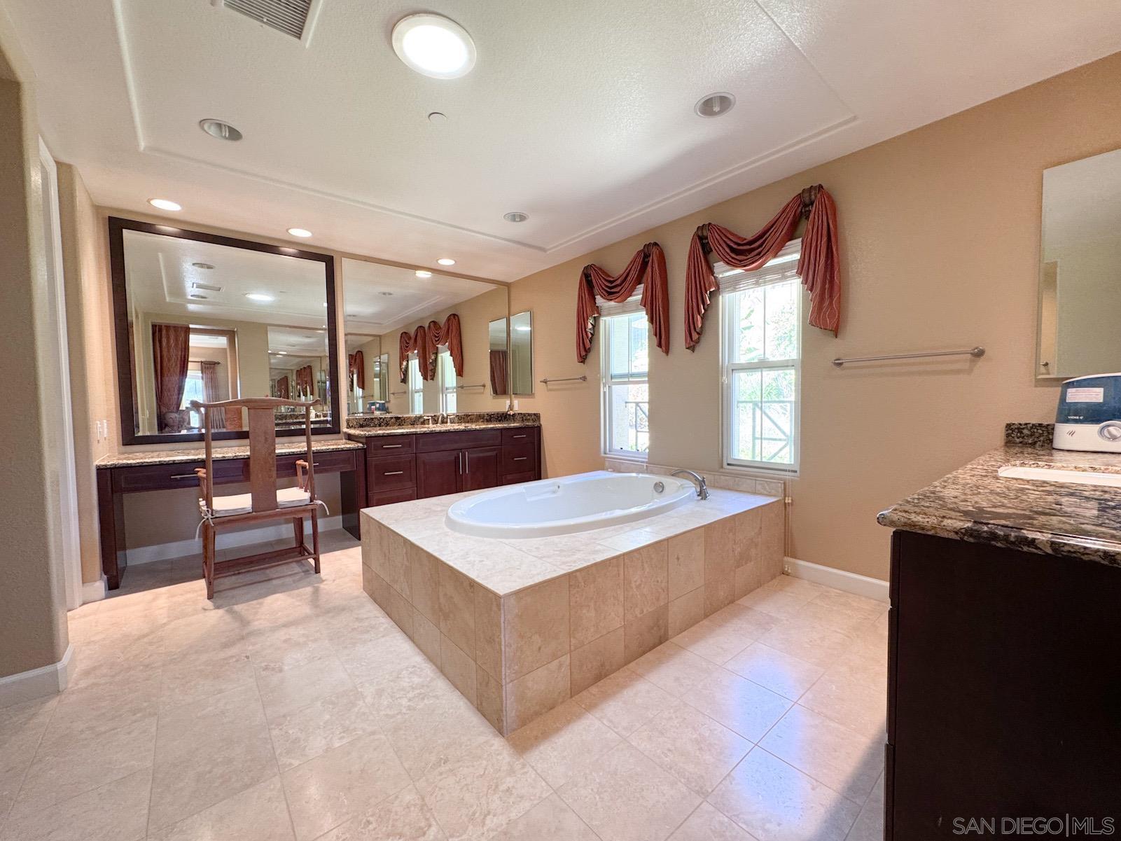 Detail Gallery Image 28 of 38 For 536  Quail Pointe Lane, Encinitas,  CA 92024 - 4 Beds | 4/1 Baths