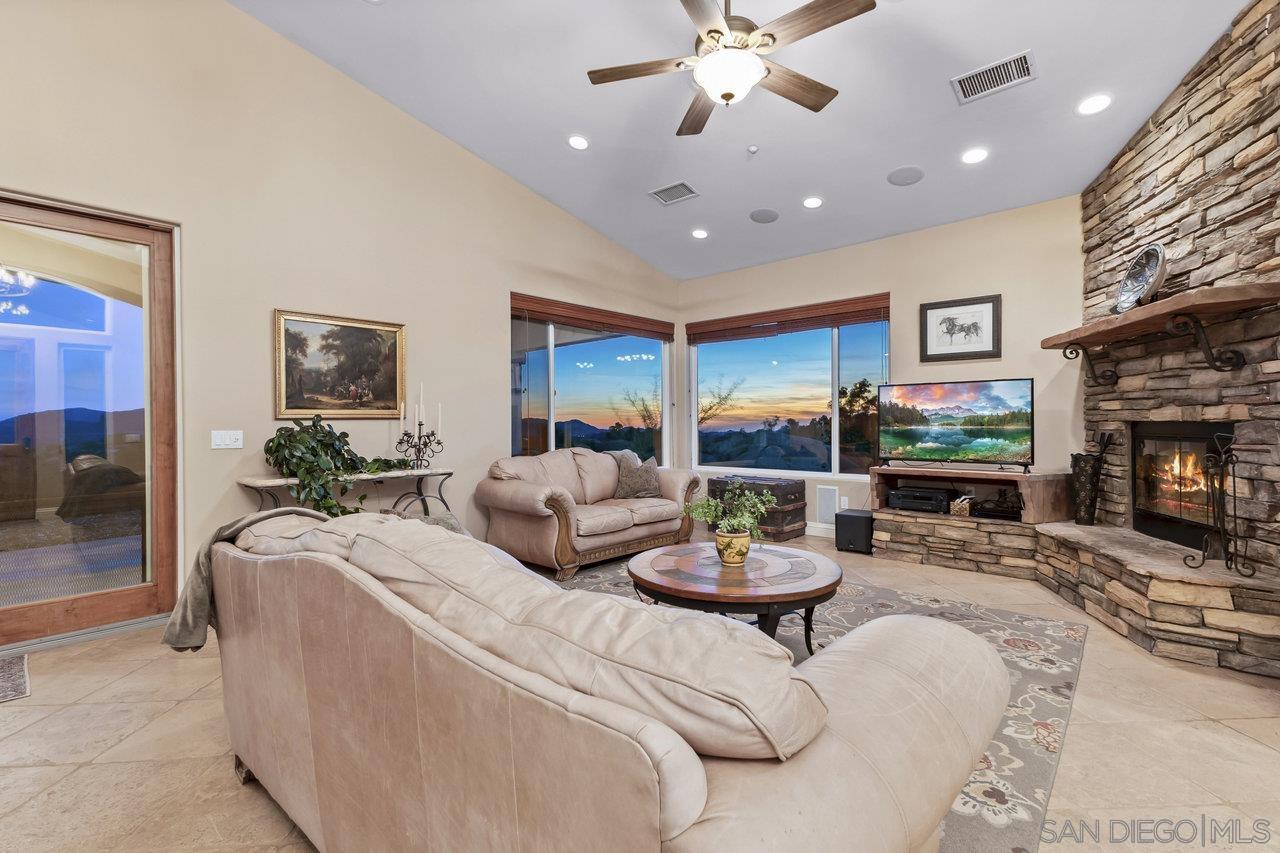 Detail Gallery Image 32 of 74 For 19577  Oak Mountain Rd, Ramona,  CA 92065 - 5 Beds | 3/1 Baths