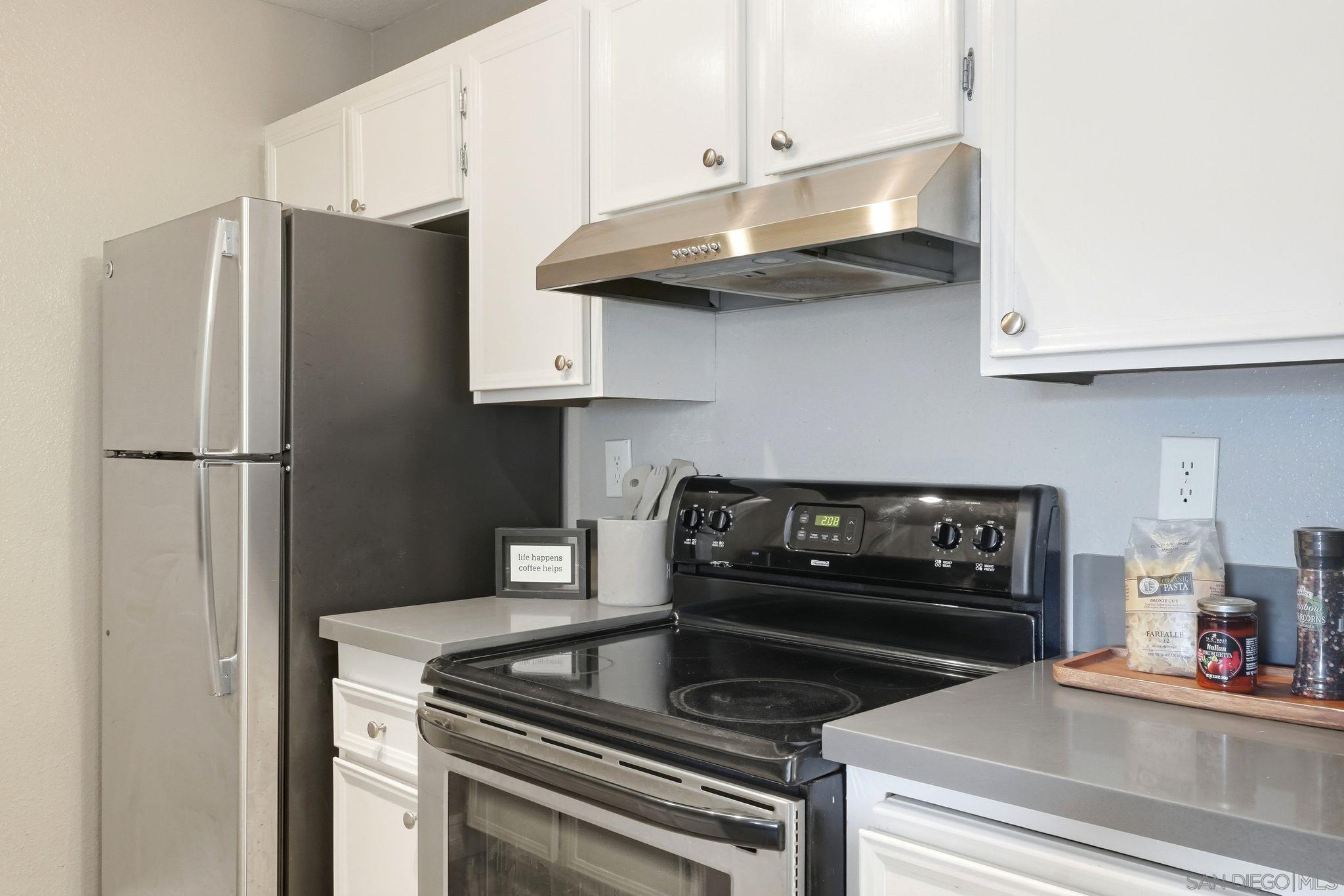 Detail Gallery Image 11 of 20 For 6111  Rancho Mission Rd  #209,  San Diego,  CA 92108 - 2 Beds | 2 Baths