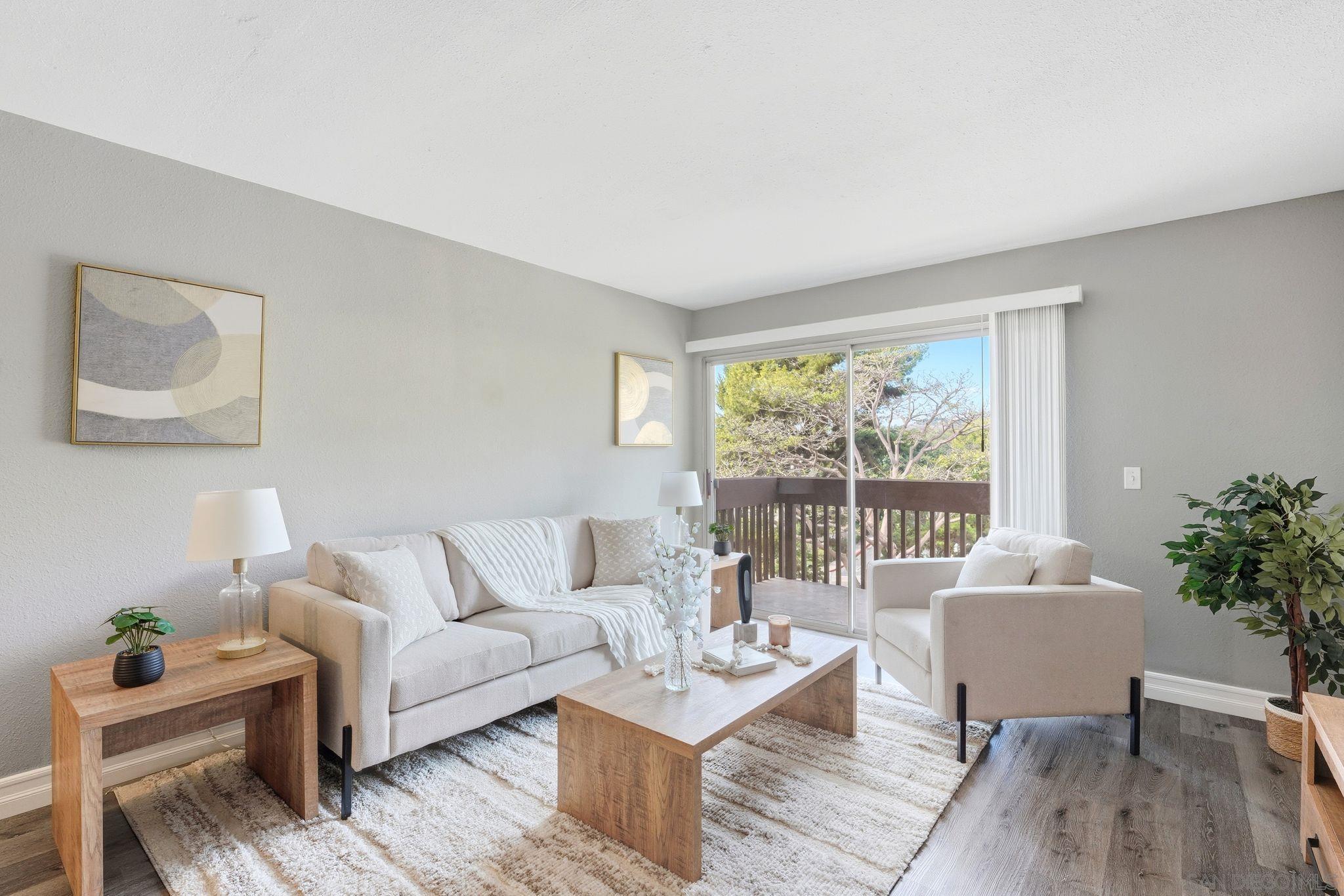 Detail Gallery Image 3 of 20 For 6111  Rancho Mission Rd  #209,  San Diego,  CA 92108 - 2 Beds | 2 Baths