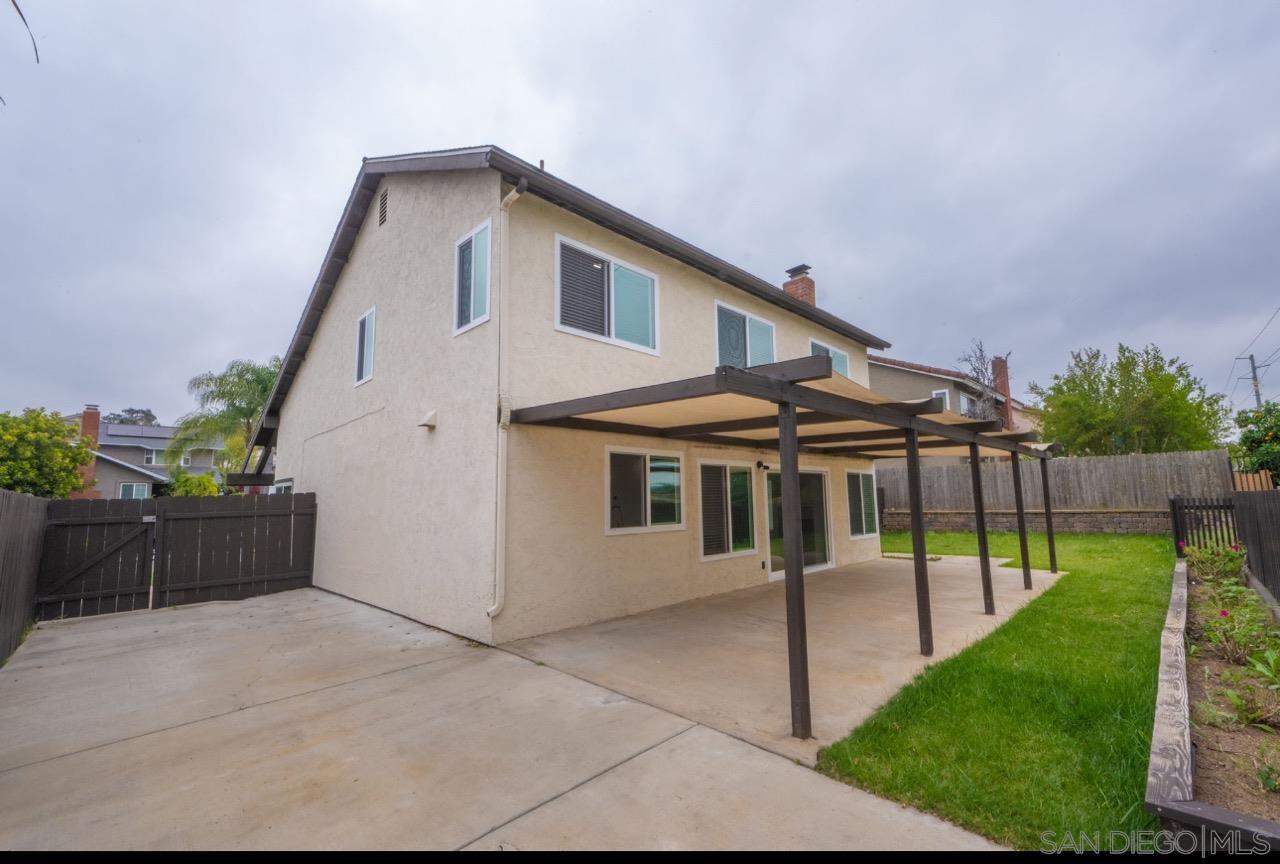 Detail Gallery Image 10 of 11 For Avenida Johanna, La Mesa,  CA 91941 - 4 Beds | 2/1 Baths