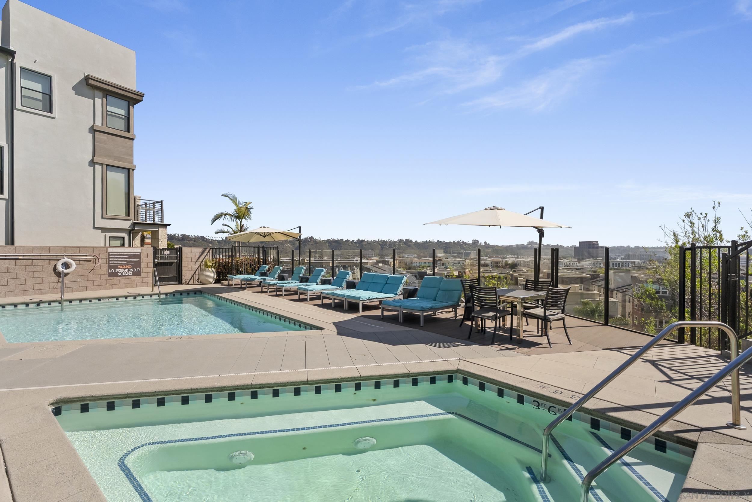 Detail Gallery Image 11 of 16 For 8353  Distinctive Dr, San Diego,  CA 92108 - 3 Beds | 2 Baths