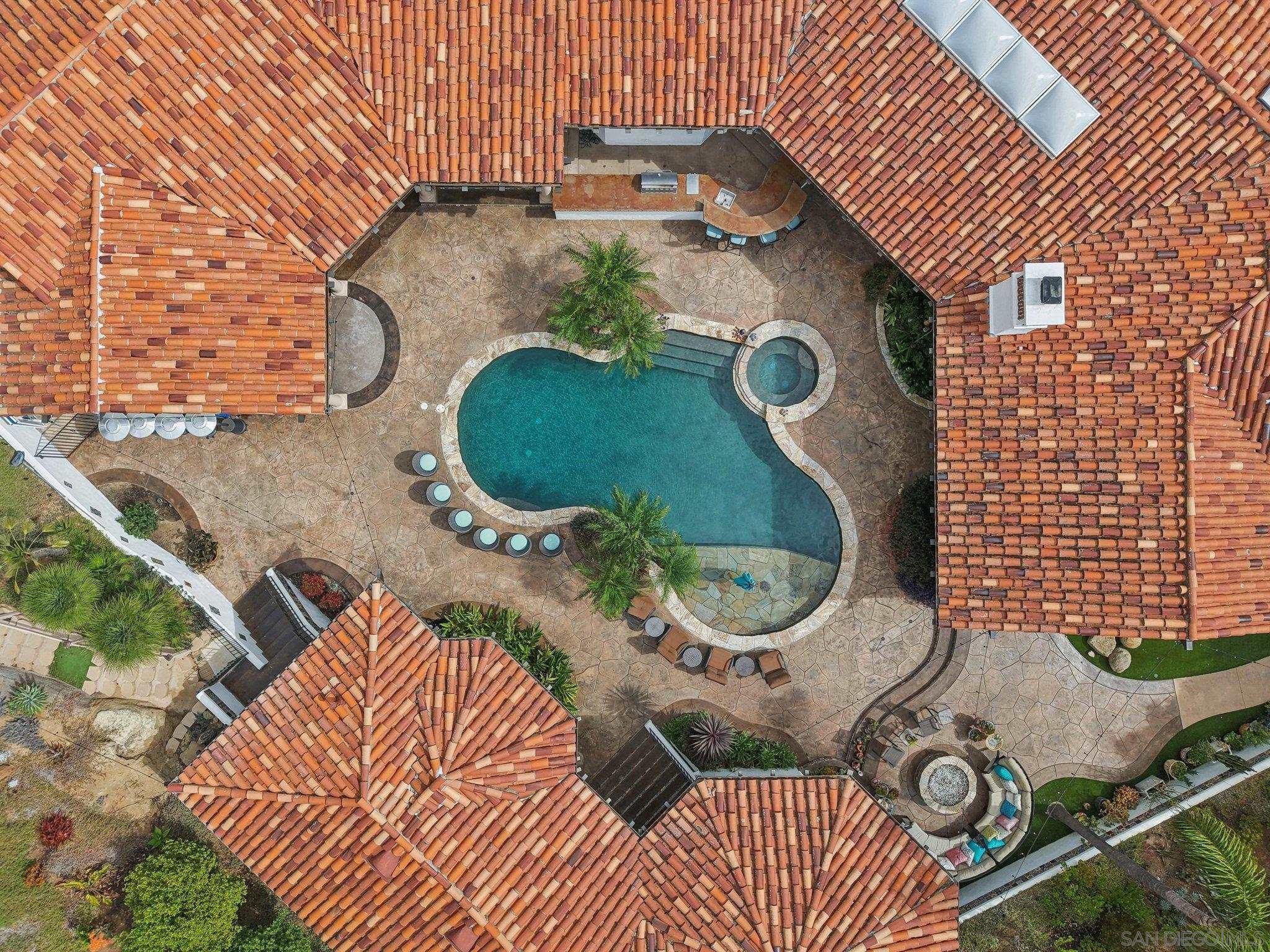 Detail Gallery Image 71 of 75 For 13371  Summit Cir, Poway,  CA 92064 - 6 Beds | 6/1 Baths