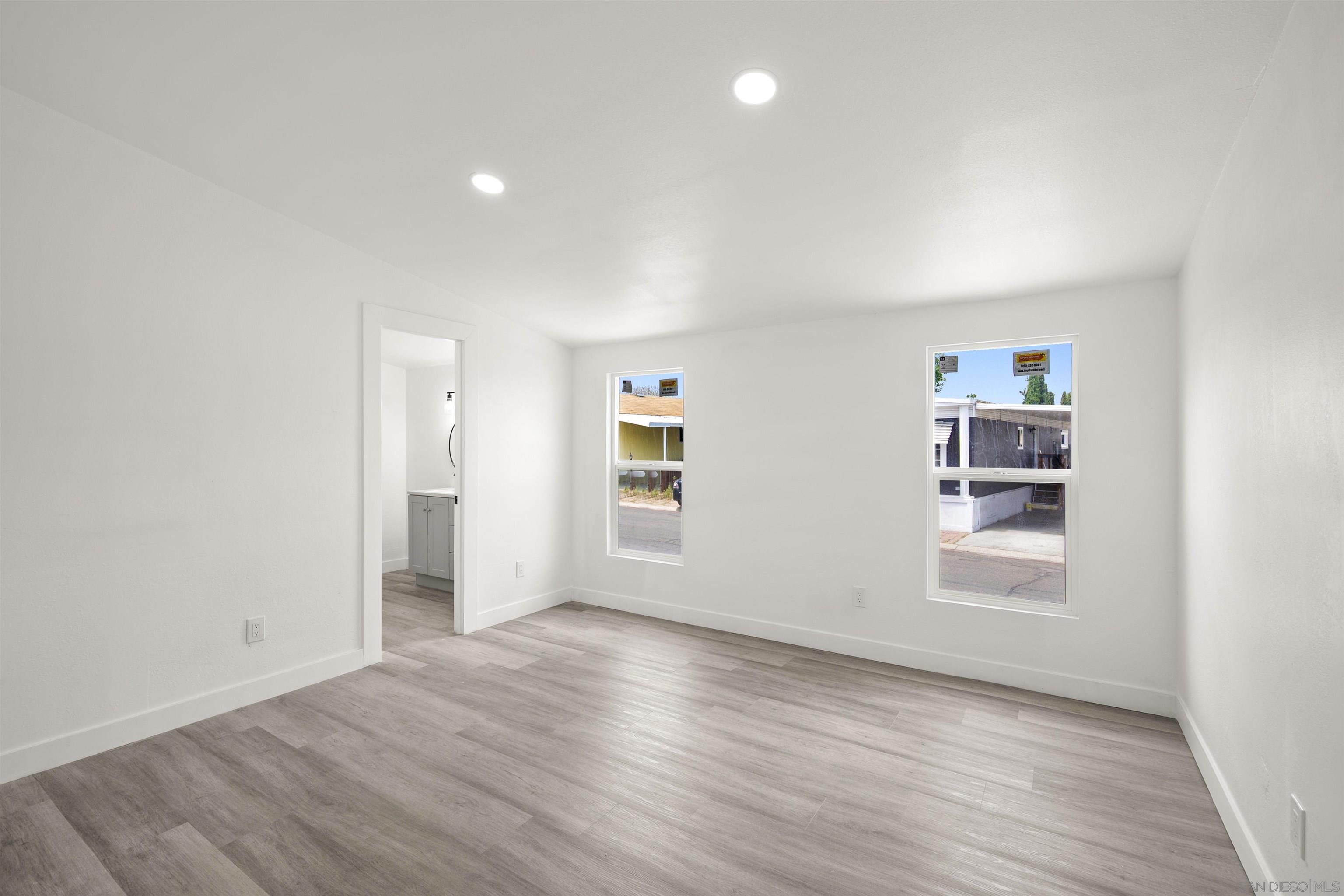 Detail Gallery Image 12 of 25 For 10767  Jamacha Blvd  #62,  Spring Valley,  CA 91978 - 3 Beds | 2 Baths