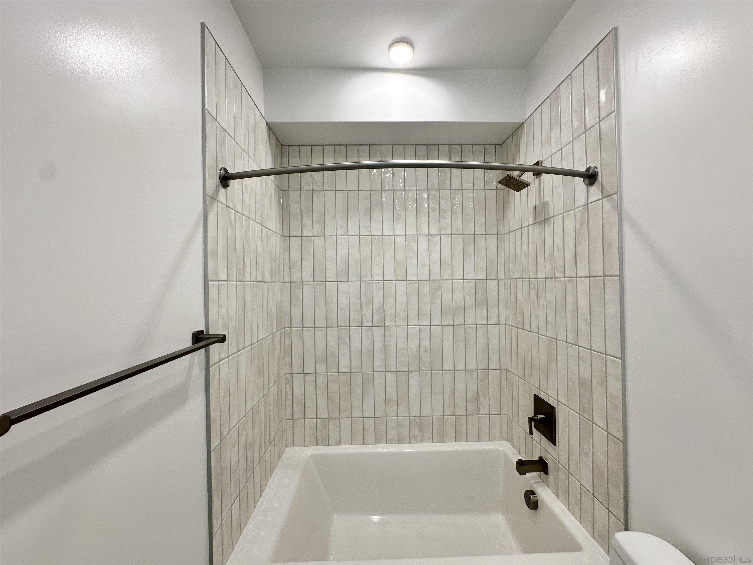 Detail Gallery Image 33 of 44 For 7290  Ponto Drive W #7132, Carlsbad,  CA 92011 - 3 Beds | 2/2 Baths