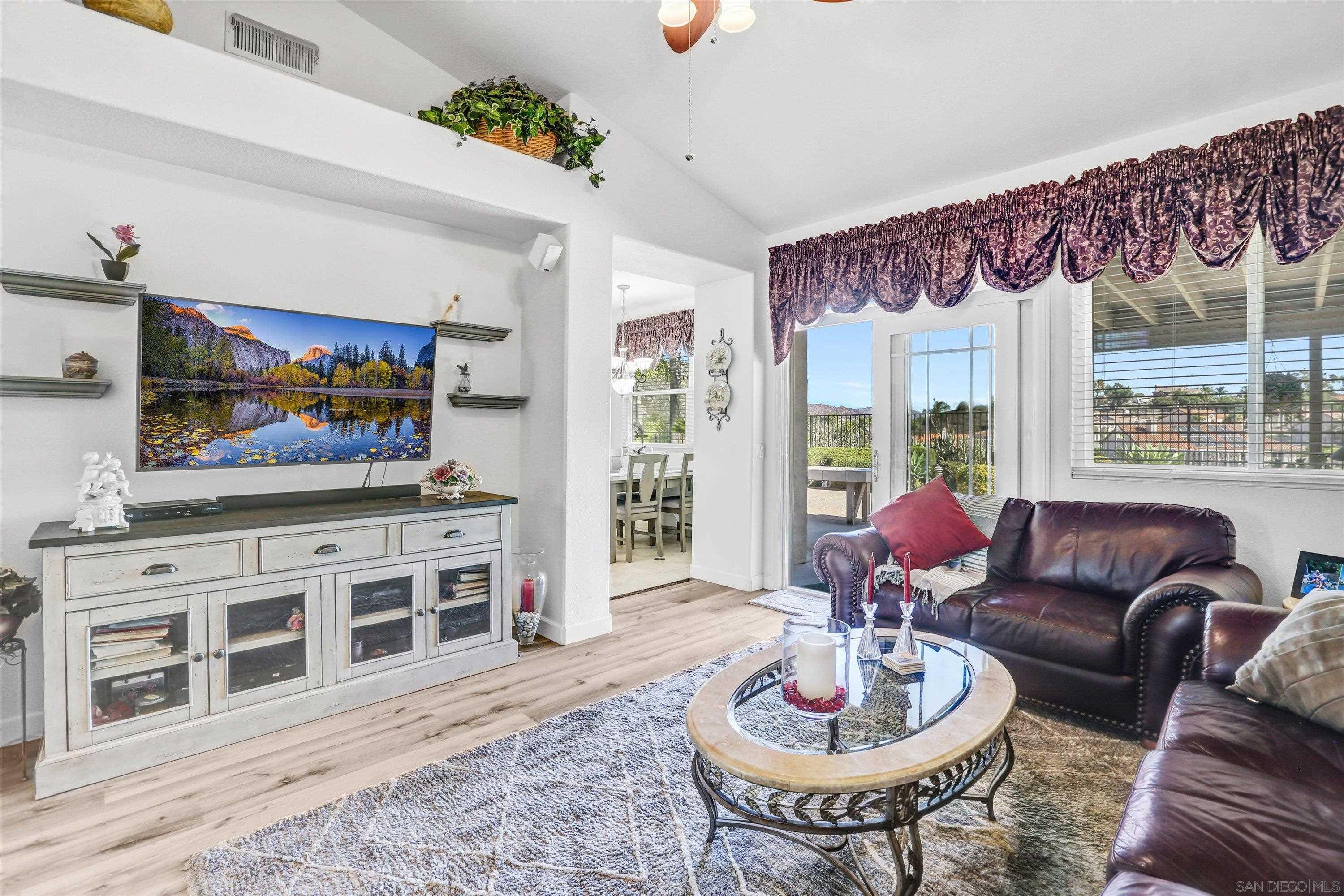 Detail Gallery Image 16 of 33 For 8983  Chestnut Roan Way, Alpine,  CA 91901 - 3 Beds | 2 Baths