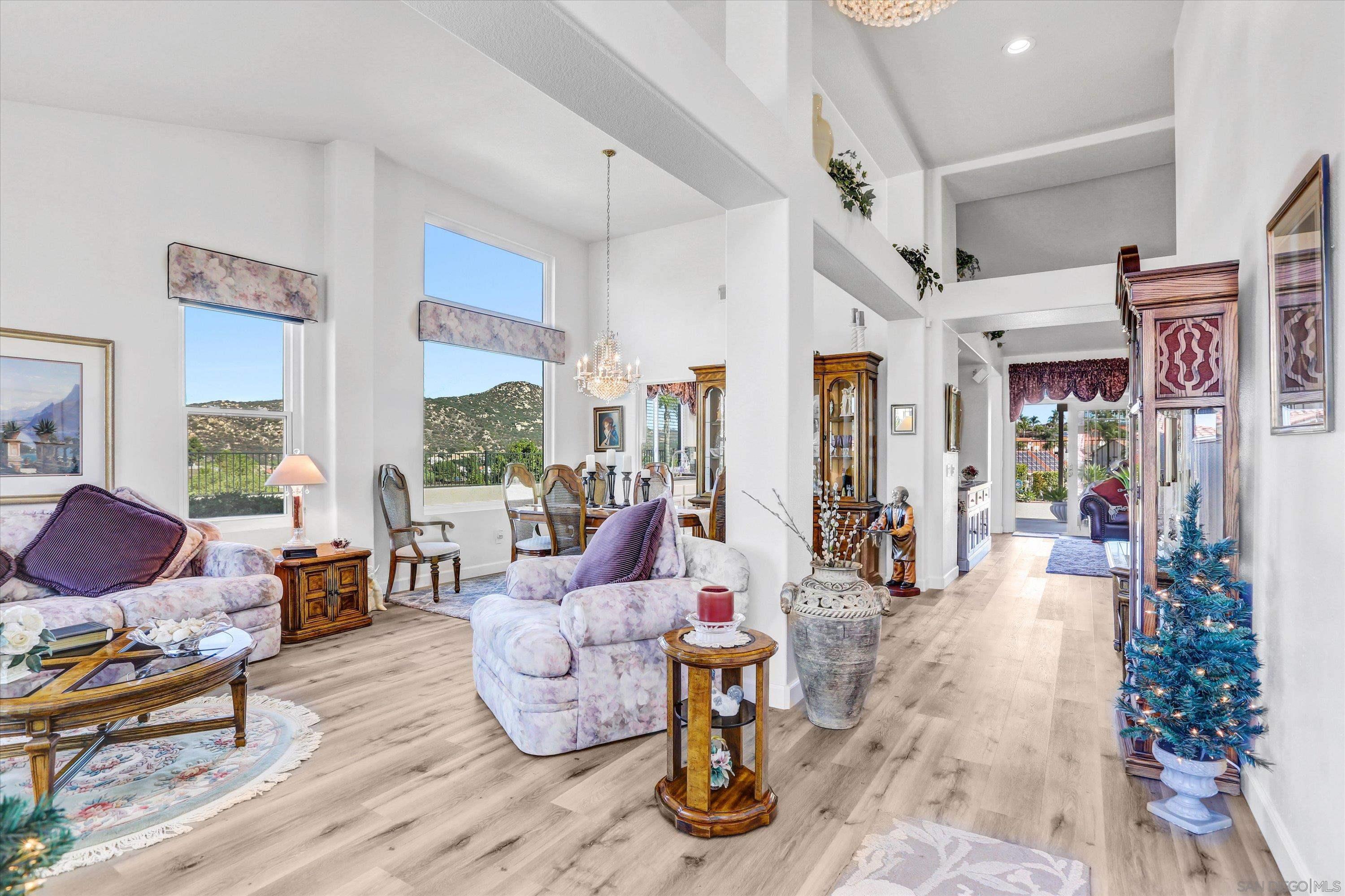 Detail Gallery Image 4 of 33 For 8983  Chestnut Roan Way, Alpine,  CA 91901 - 3 Beds | 2 Baths