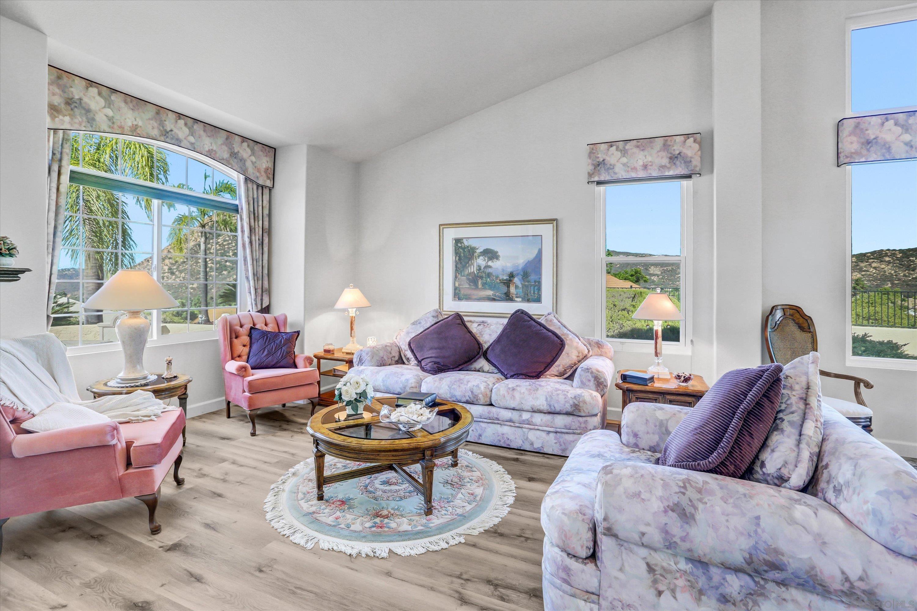 Detail Gallery Image 5 of 33 For 8983  Chestnut Roan Way, Alpine,  CA 91901 - 3 Beds | 2 Baths