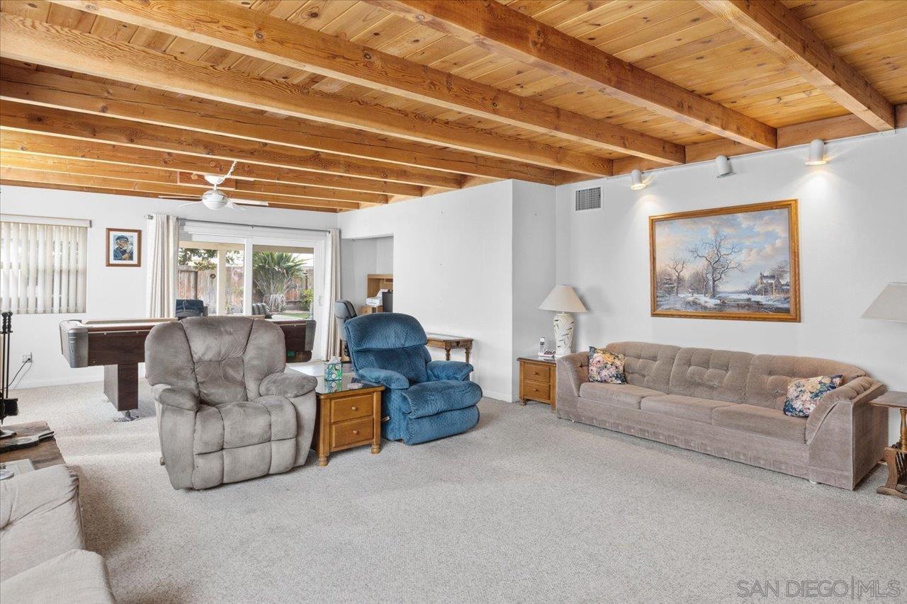 Detail Gallery Image 12 of 35 For 4843  Lehrer Dr, San Diego,  CA 92117 - 5 Beds | 2 Baths