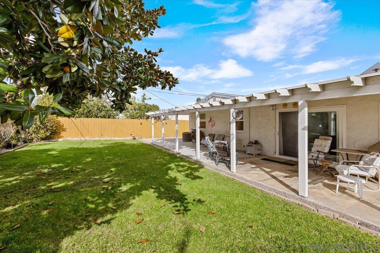 Detail Gallery Image 9 of 35 For 4843  Lehrer Dr, San Diego,  CA 92117 - 5 Beds | 2 Baths