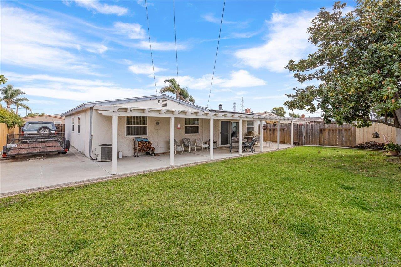 Detail Gallery Image 10 of 35 For 4843  Lehrer Dr, San Diego,  CA 92117 - 5 Beds | 2 Baths