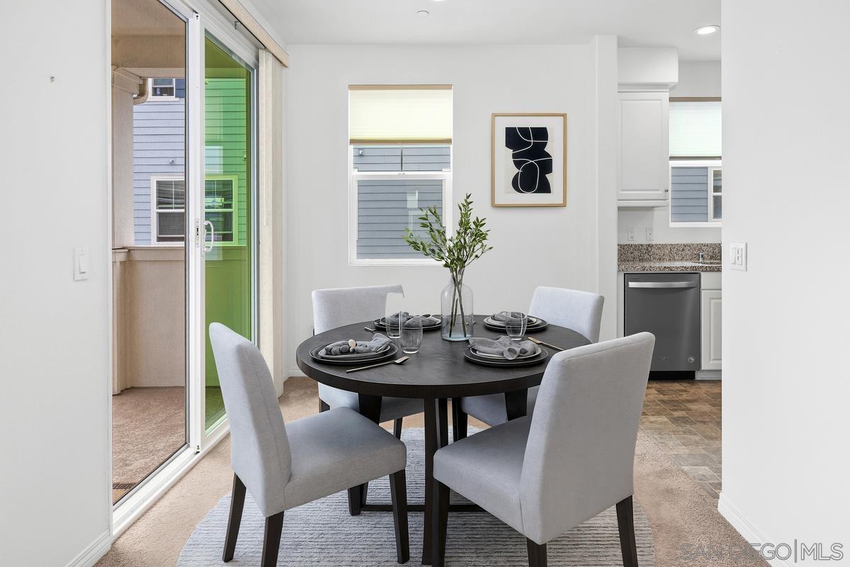 Front Image Thumbnail for SD250041762