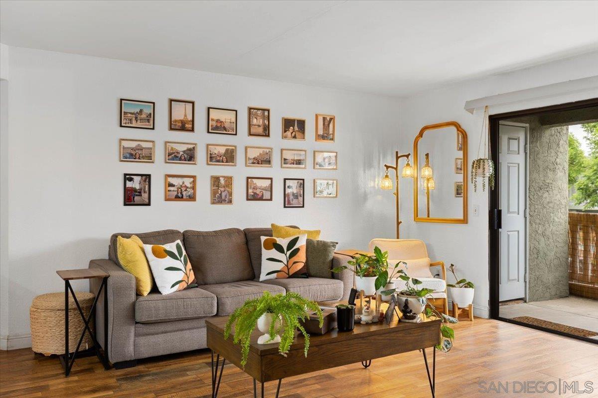 Detail Gallery Image 5 of 30 For 1020 E Washington Ave  #97,  Escondido,  CA 92025 - 2 Beds | 2 Baths