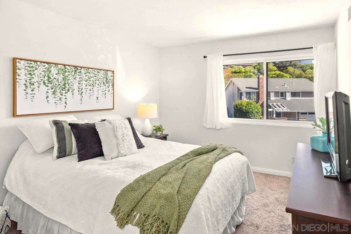 Detail Gallery Image 19 of 25 For 3426  Millikin Ave, San Diego,  CA 92122 - 4 Beds | 2/1 Baths