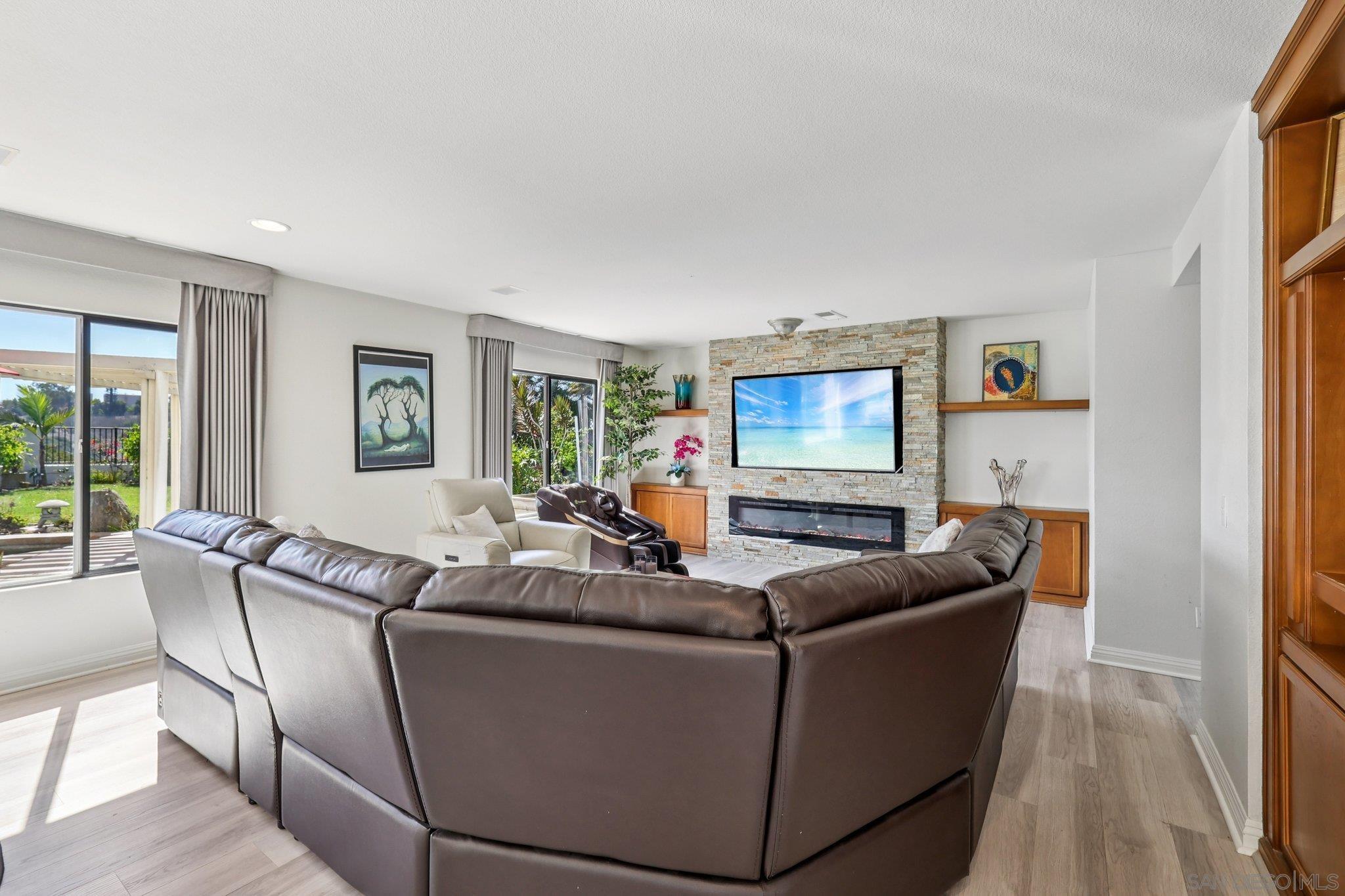 Detail Gallery Image 16 of 75 For 1512  Thomas Pl, Chula Vista,  CA 91911 - 3 Beds | 3/1 Baths