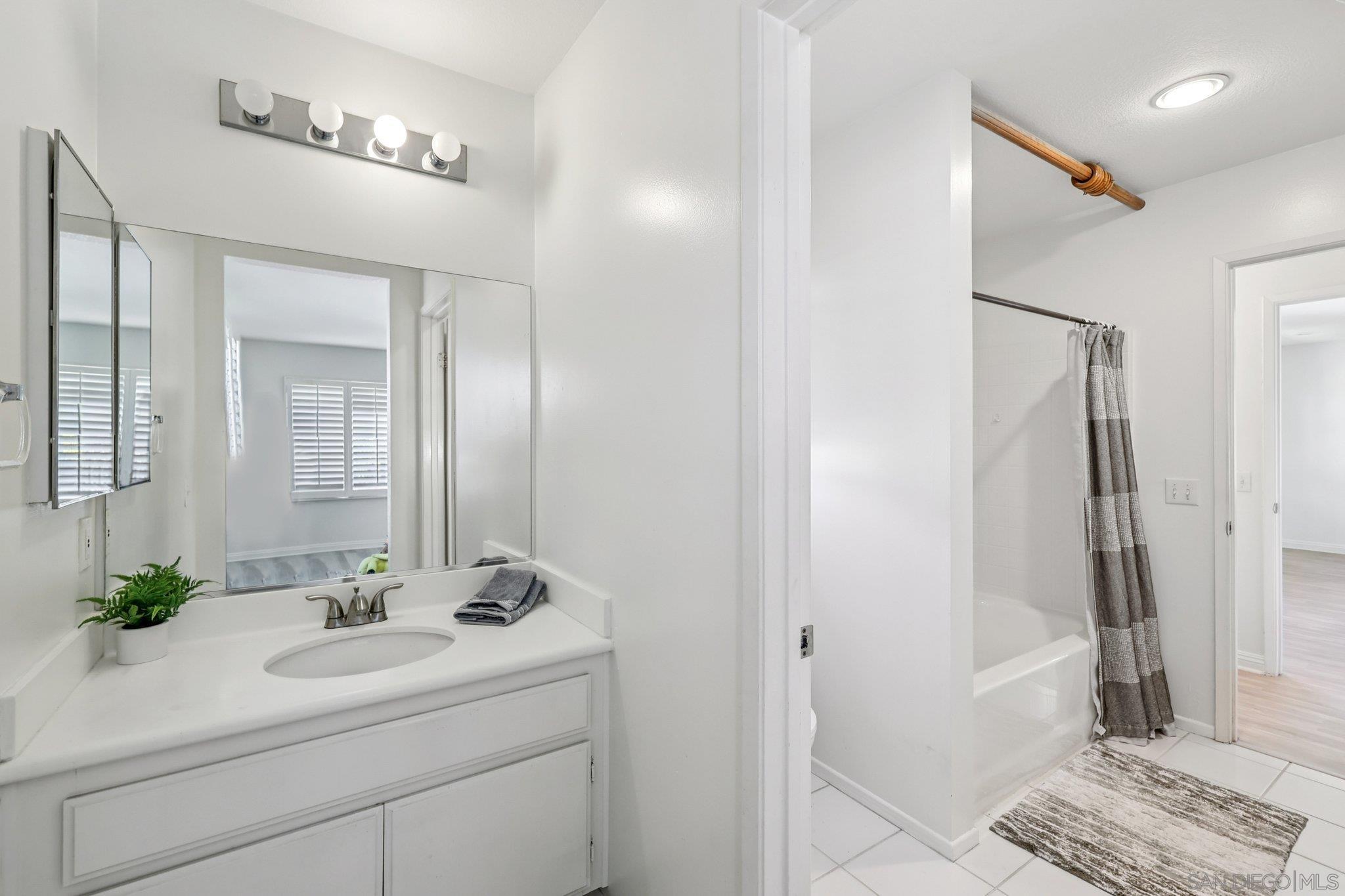 Detail Gallery Image 32 of 75 For 1512  Thomas Pl, Chula Vista,  CA 91911 - 3 Beds | 3/1 Baths