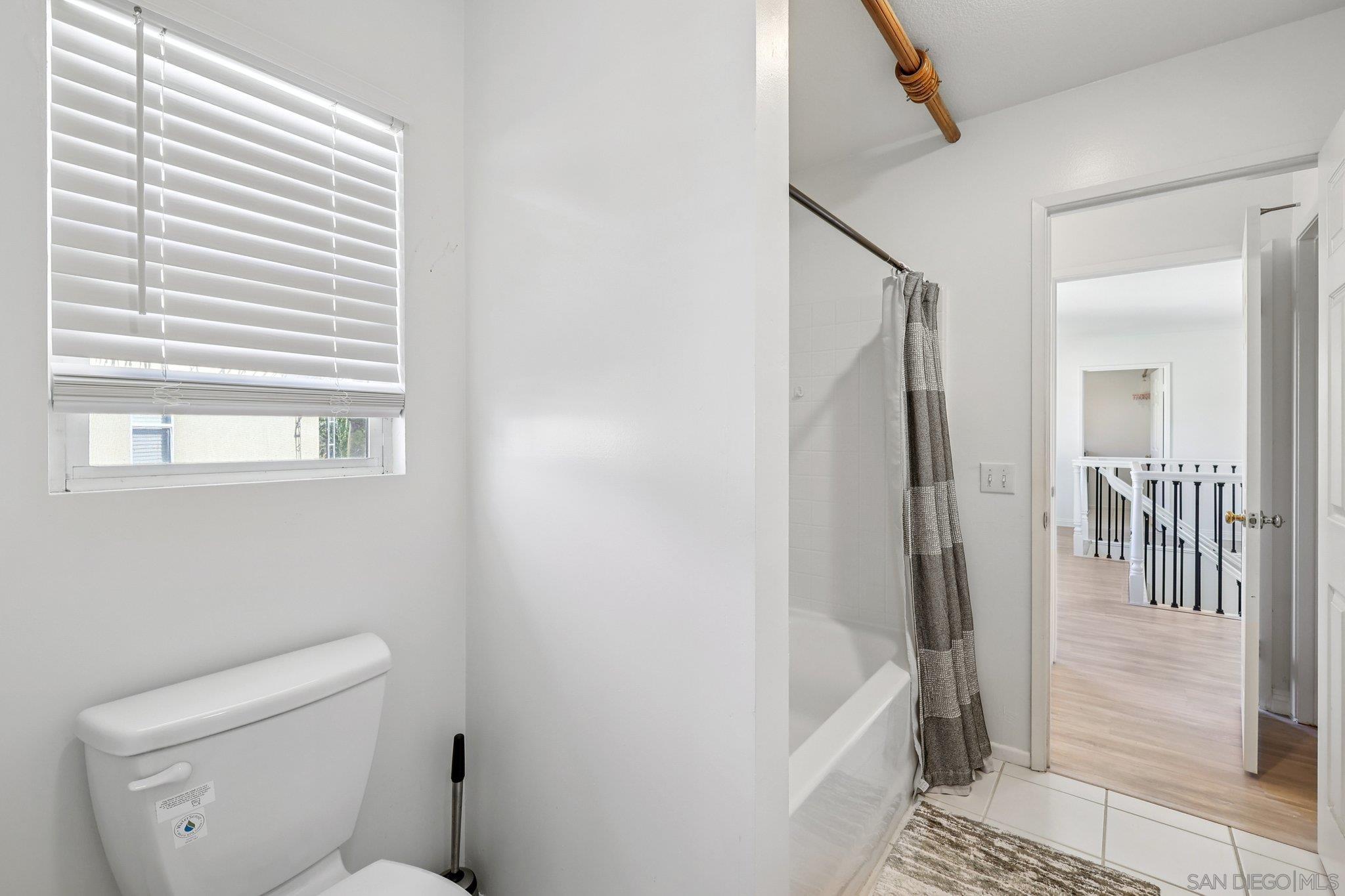 Detail Gallery Image 33 of 75 For 1512  Thomas Pl, Chula Vista,  CA 91911 - 3 Beds | 3/1 Baths