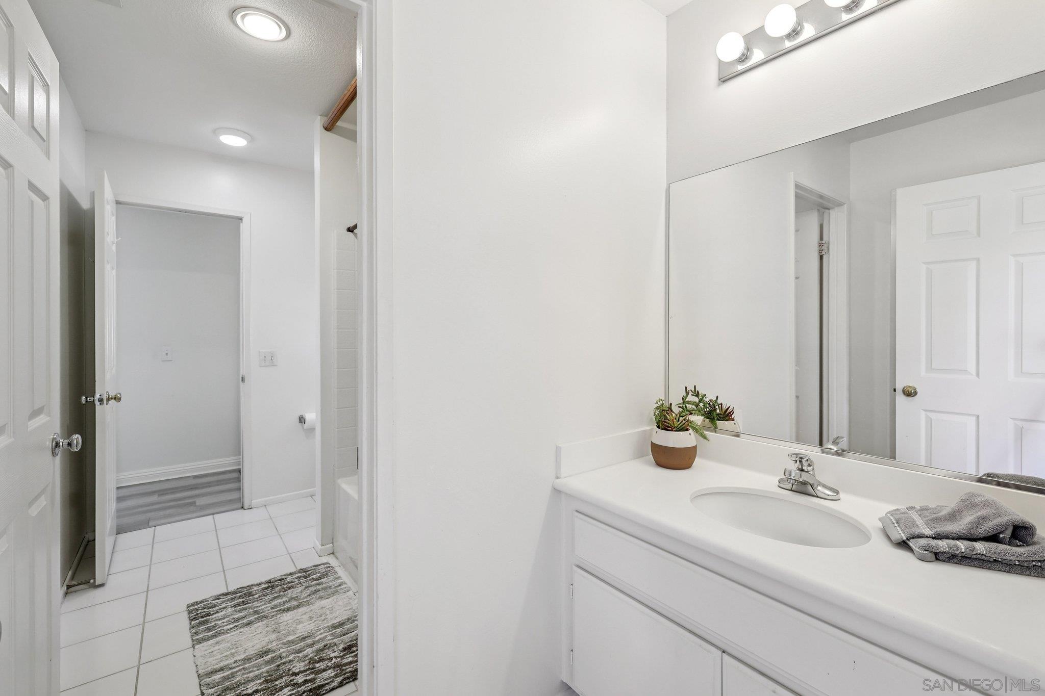 Detail Gallery Image 34 of 75 For 1512  Thomas Pl, Chula Vista,  CA 91911 - 3 Beds | 3/1 Baths