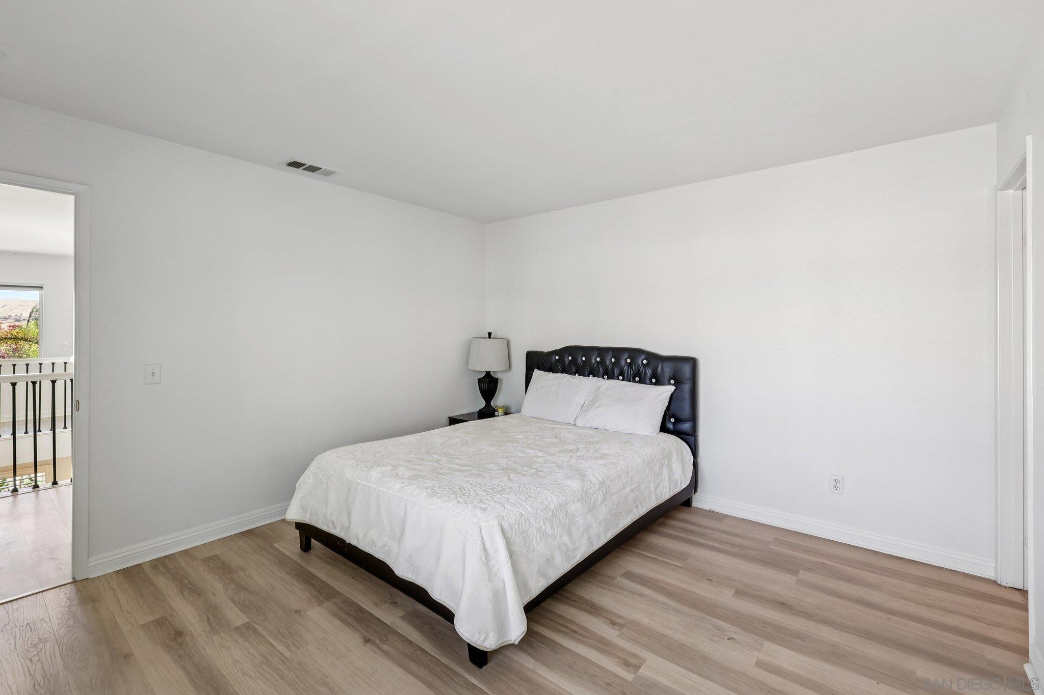 Detail Gallery Image 35 of 75 For 1512  Thomas Pl, Chula Vista,  CA 91911 - 3 Beds | 3/1 Baths