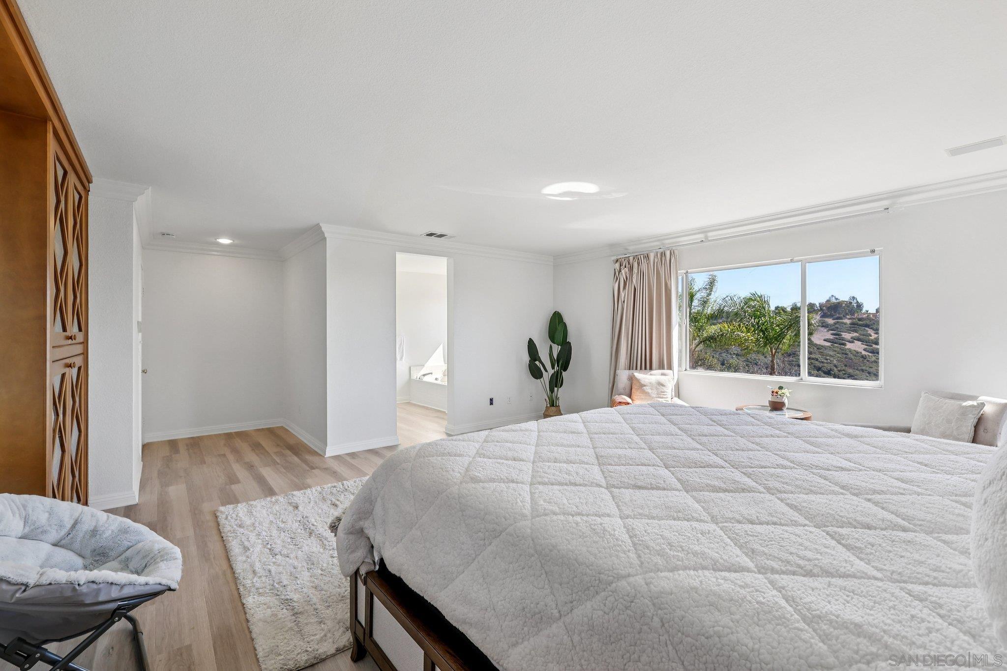 Detail Gallery Image 42 of 75 For 1512  Thomas Pl, Chula Vista,  CA 91911 - 3 Beds | 3/1 Baths