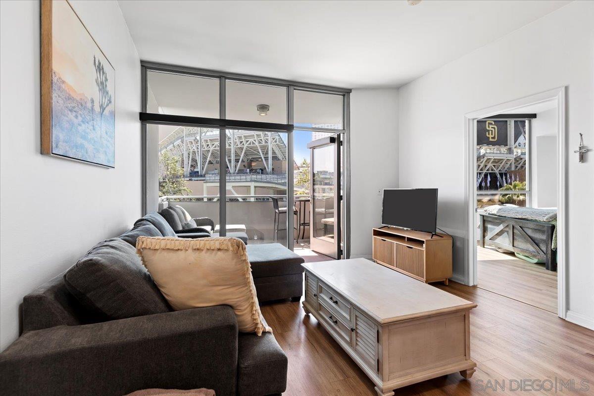 Detail Gallery Image 4 of 43 For 253  10th Ave  #524,  San Diego,  CA 92101 - 1 Beds | 1 Baths