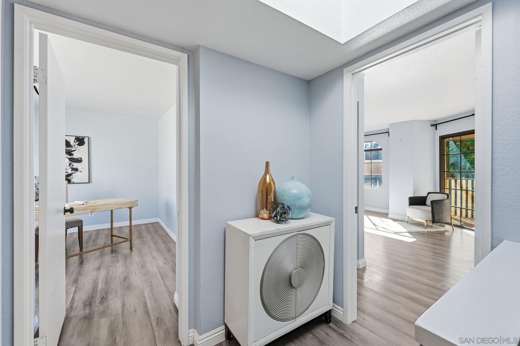 Detail Gallery Image 16 of 36 For 9270  Towne Centre Dr  #31,  San Diego,  CA 92121 - 2 Beds | 2/1 Baths