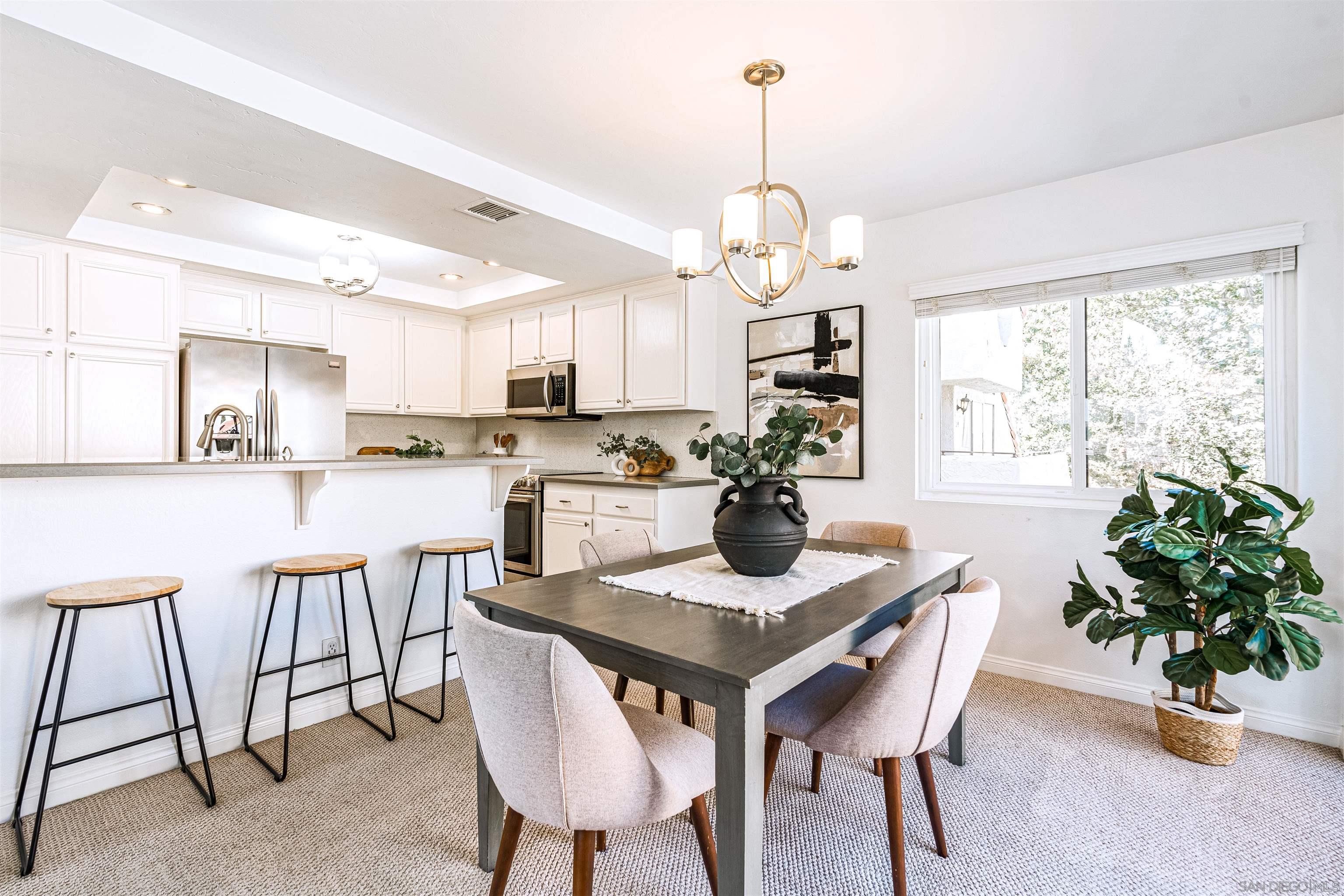 Detail Gallery Image 17 of 41 For 17865  Caminito Pinero  #251,  San Diego,  CA 92128 - 2 Beds | 2 Baths