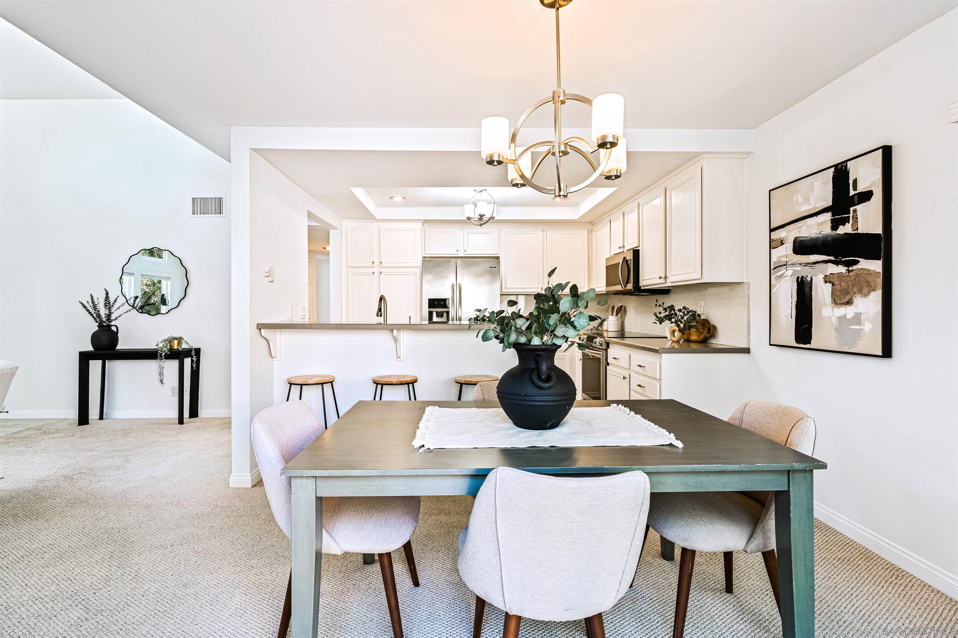 Detail Gallery Image 19 of 41 For 17865  Caminito Pinero  #251,  San Diego,  CA 92128 - 2 Beds | 2 Baths