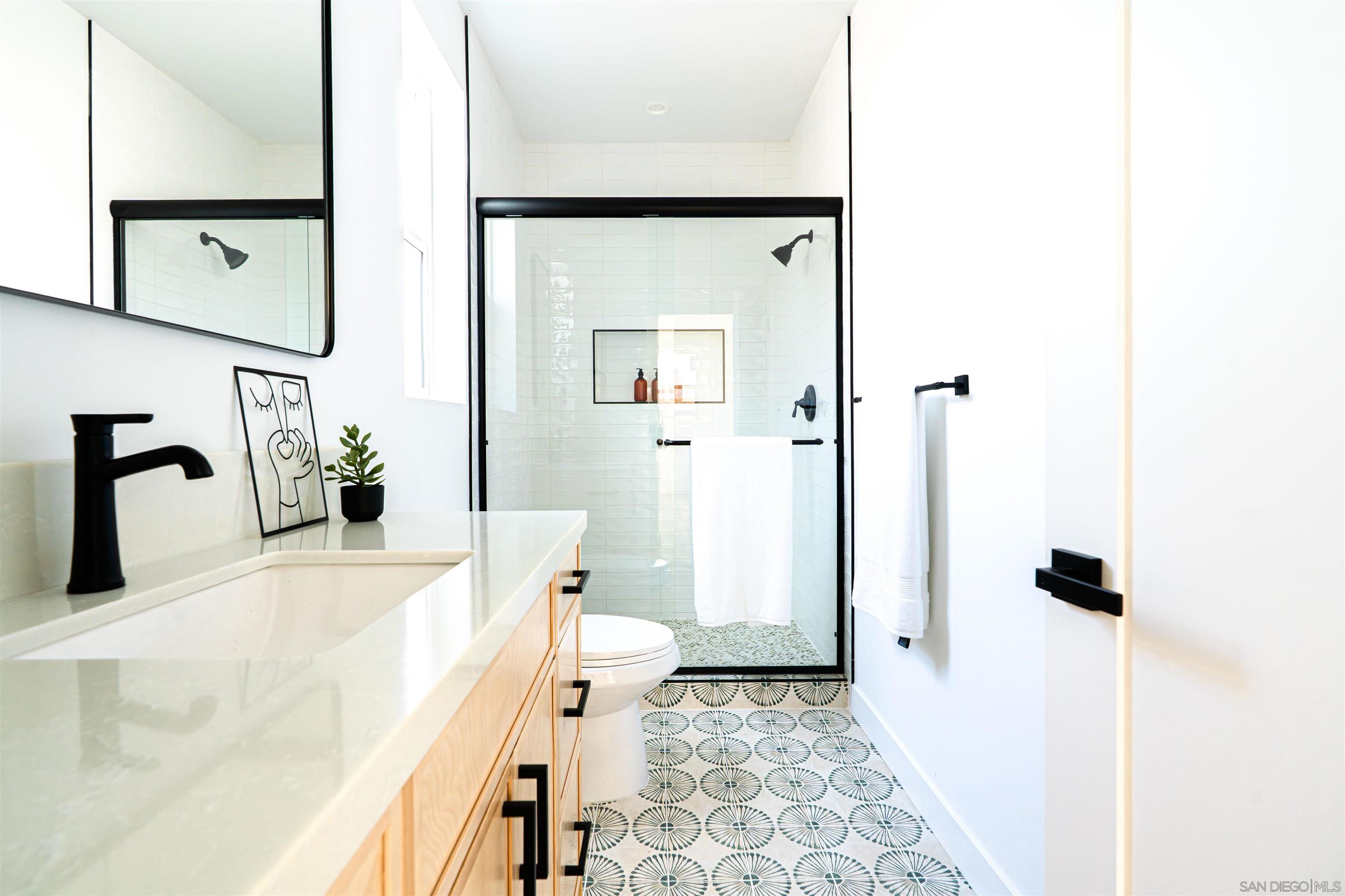 Detail Gallery Image 43 of 75 For 2945-47  B St, San Diego,  CA 92102 - – Beds | – Baths