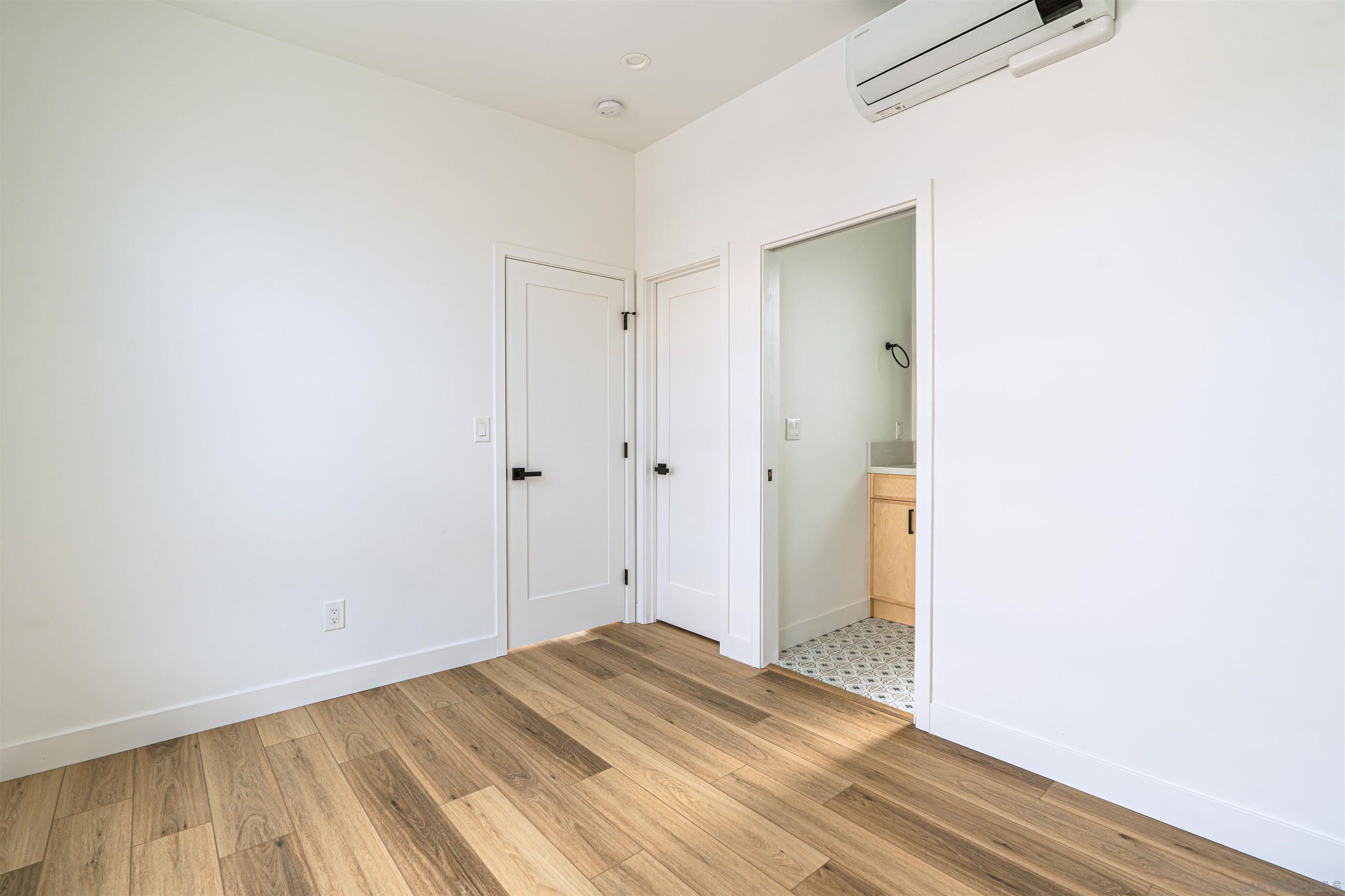 Detail Gallery Image 51 of 75 For 2945-47  B St, San Diego,  CA 92102 - – Beds | – Baths