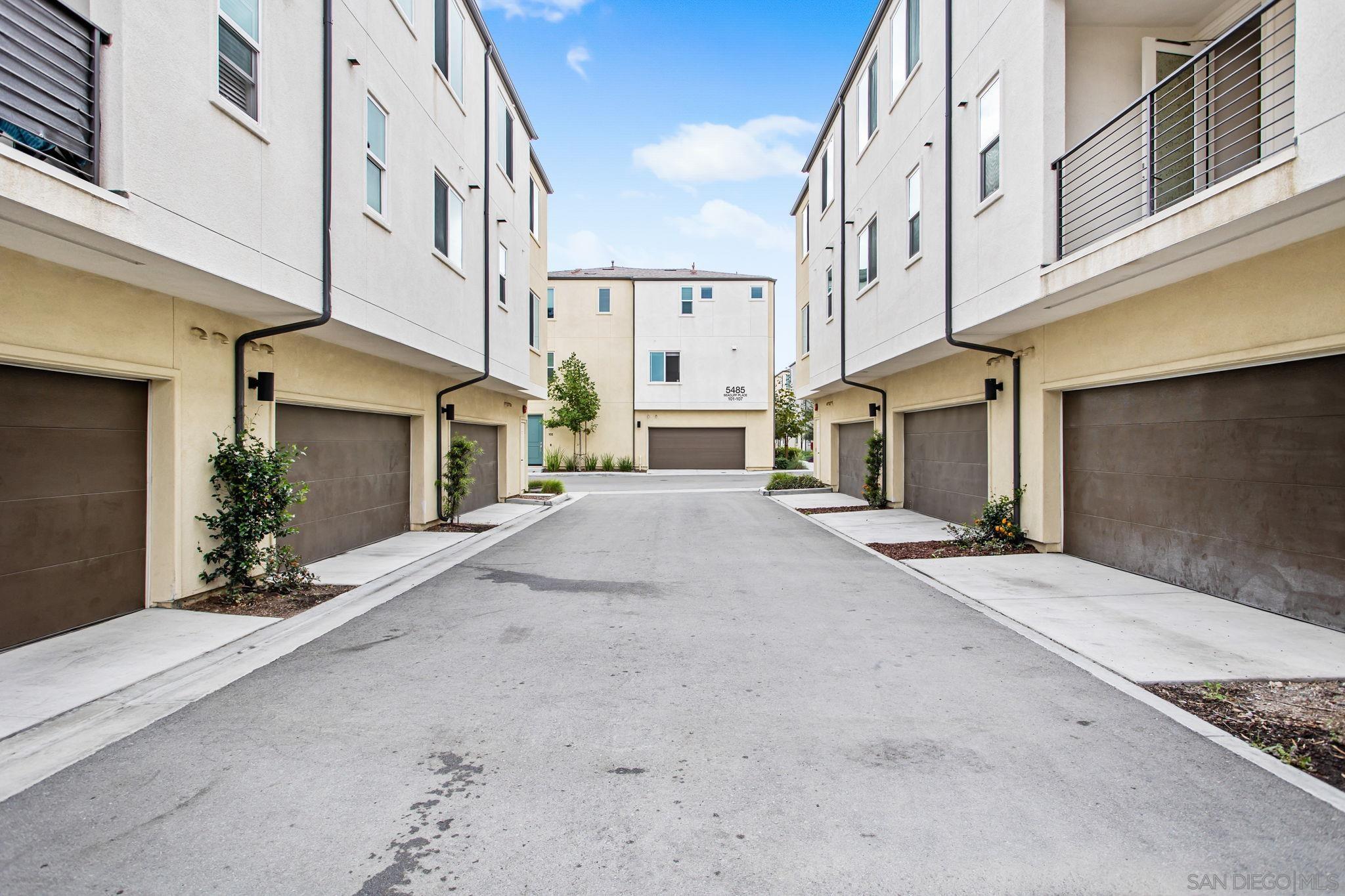 Detail Gallery Image 17 of 28 For 5480  Seacliff Pl  #41,  San Diego,  CA 92154 - 4 Beds | 2/1 Baths